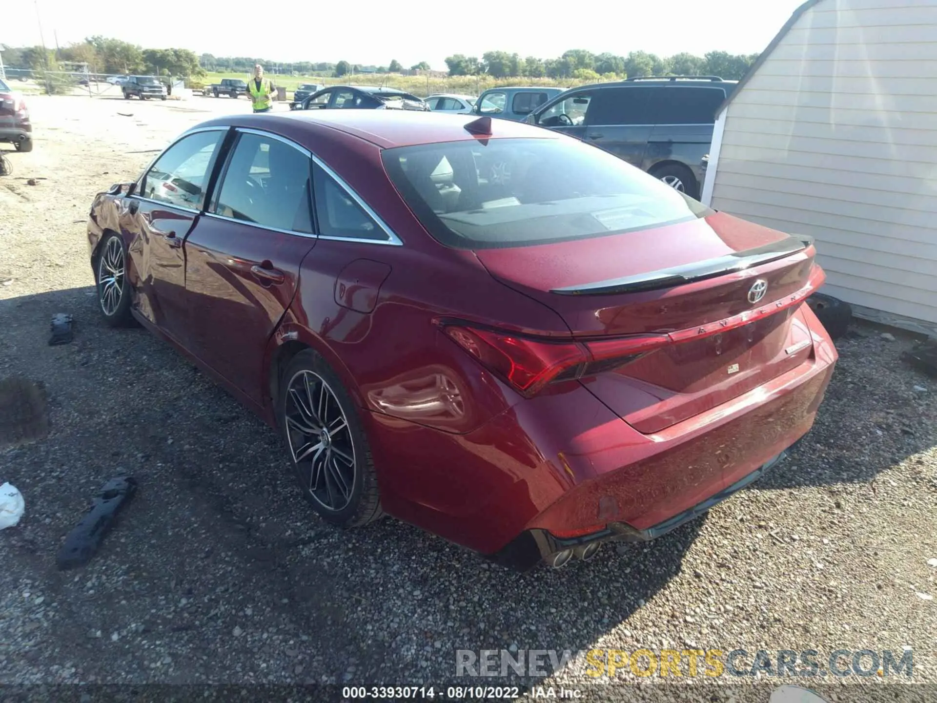 3 fotografías del automóvil dañado 4T1BZ1FB9KU019697 TOYOTA AVALON 2019