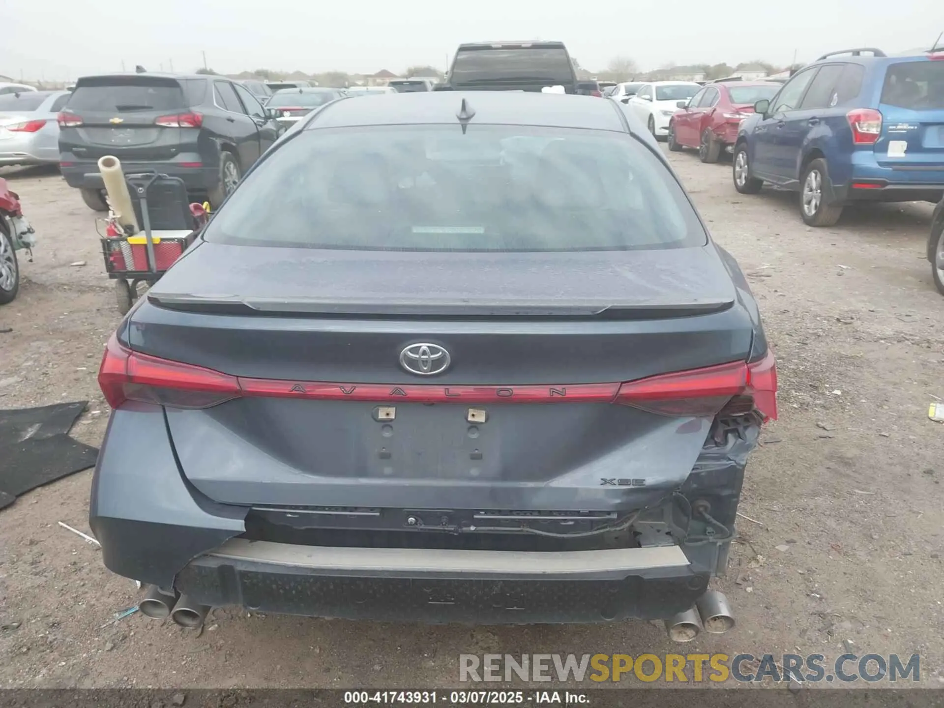 17 fotografías del automóvil dañado 4T1BZ1FB9KU028903 TOYOTA AVALON 2019