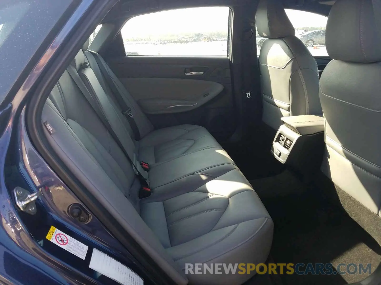 5 fotografías del automóvil dañado 4T1BZ1FB9KU029498 TOYOTA AVALON 2019