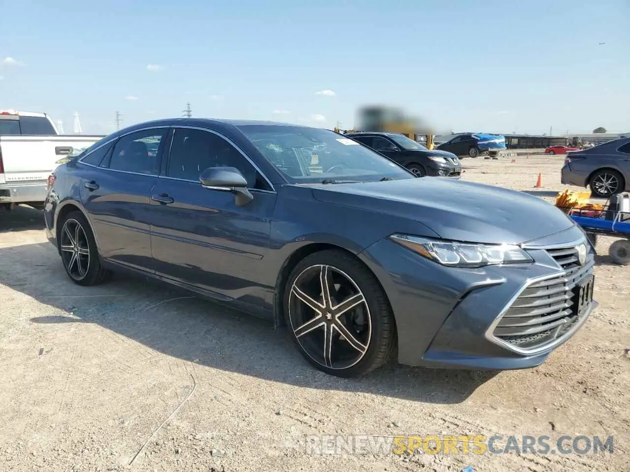 4 fotografías del automóvil dañado 4T1BZ1FB9KU035799 TOYOTA AVALON 2019