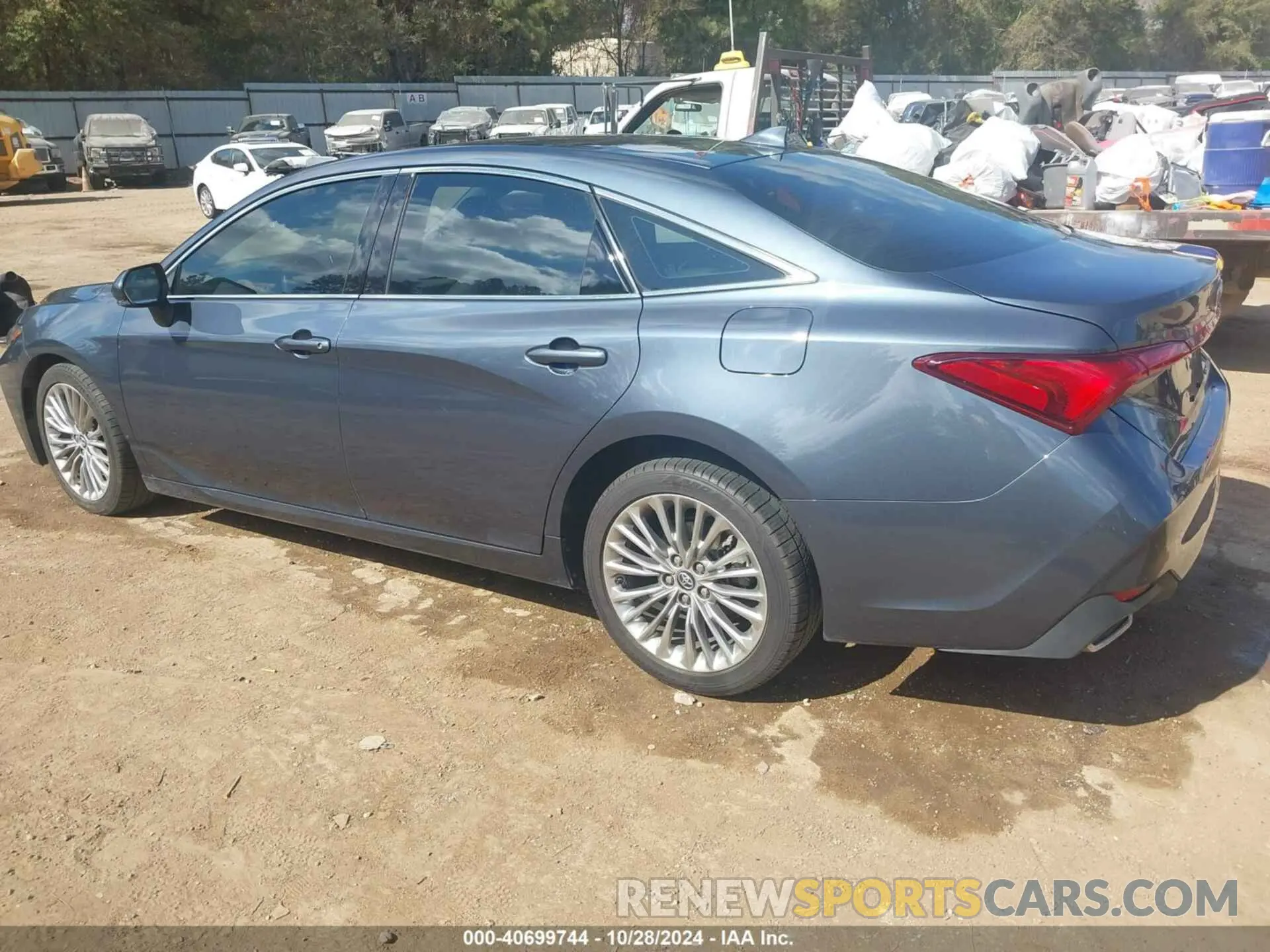 3 fotografías del automóvil dañado 4T1BZ1FBXKU010295 TOYOTA AVALON 2019