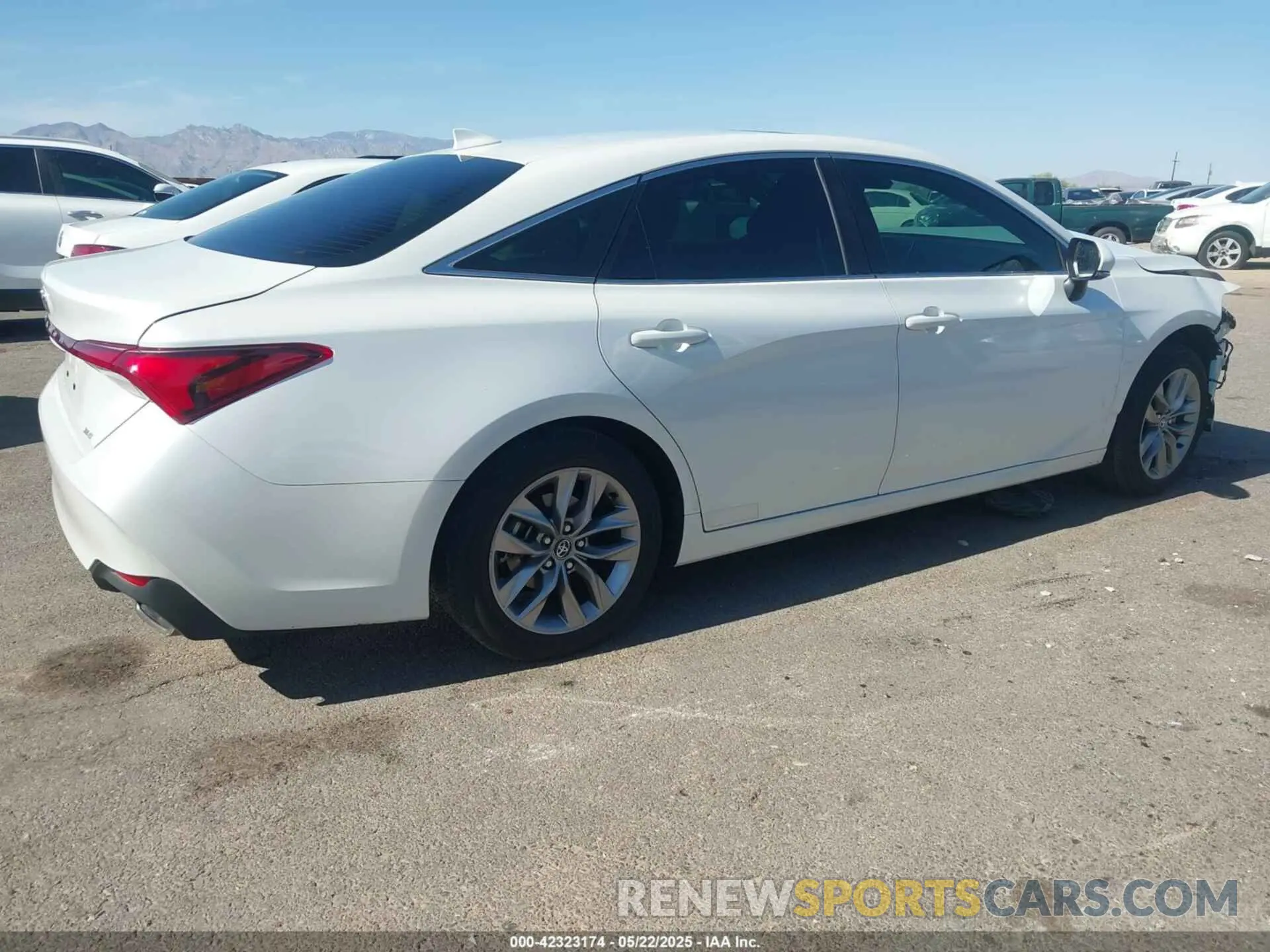 4 fotografías del automóvil dañado 4T1AZ1FB0LU041391 TOYOTA AVALON 2020