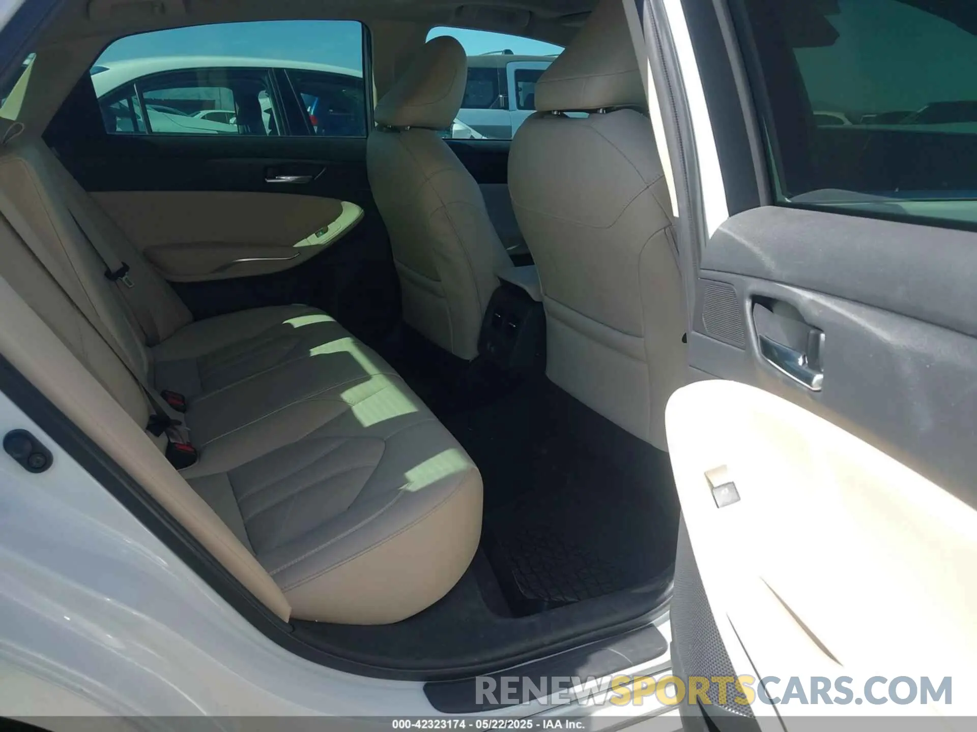 8 fotografías del automóvil dañado 4T1AZ1FB0LU041391 TOYOTA AVALON 2020