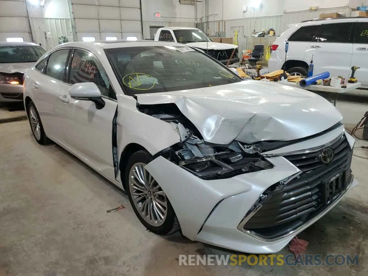 1 fotografías del automóvil dañado 4T1CZ1FB2LU052384 TOYOTA AVALON 2020