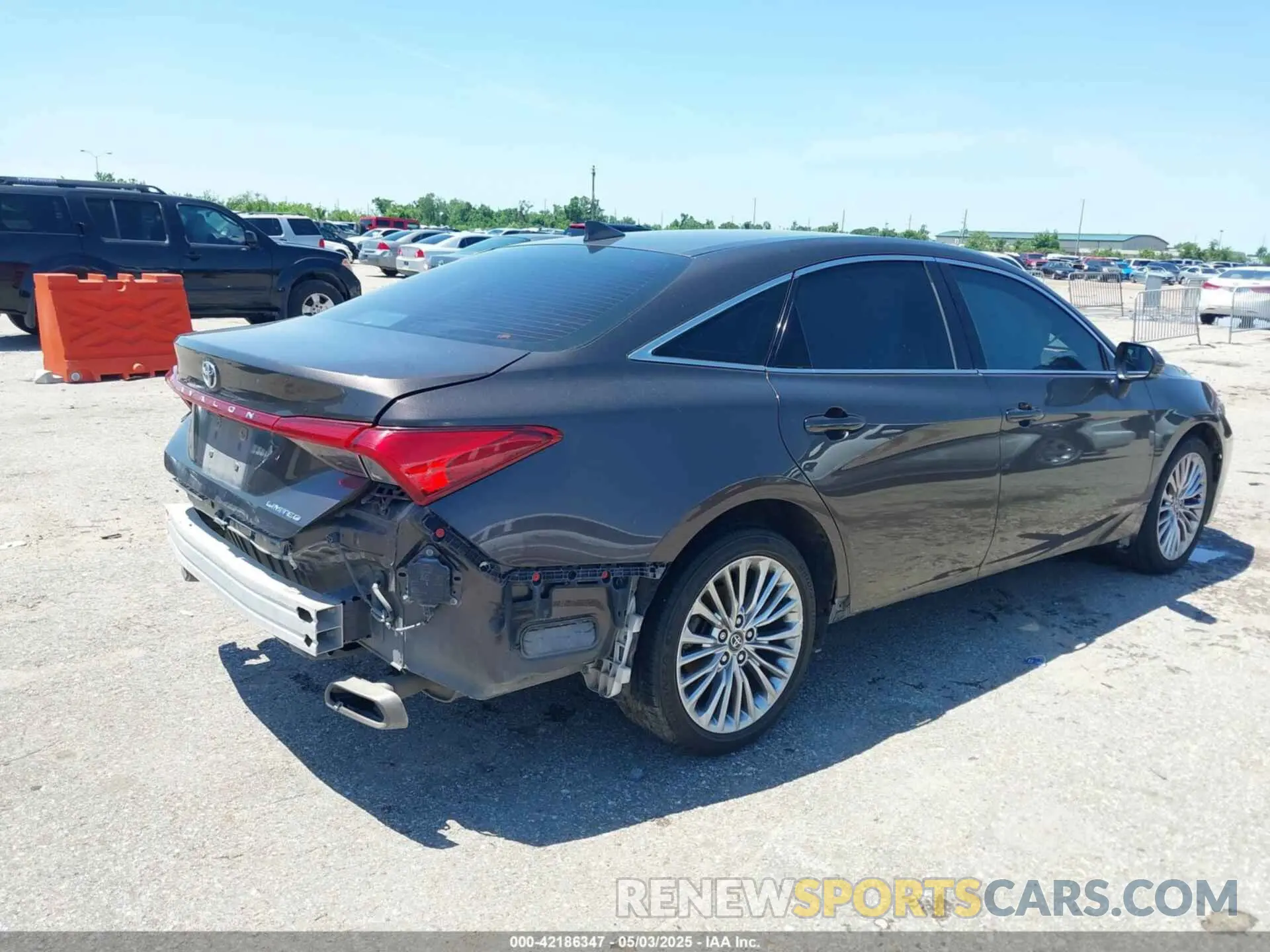 4 fotografías del automóvil dañado 4T1CZ1FB7LU042336 TOYOTA AVALON 2020