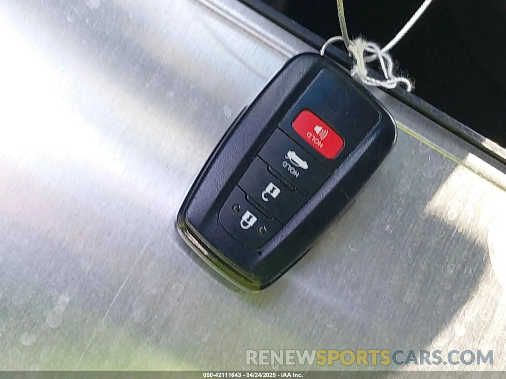 11 fotografías del automóvil dañado 4T1CZ1FB9LU045562 TOYOTA AVALON 2020