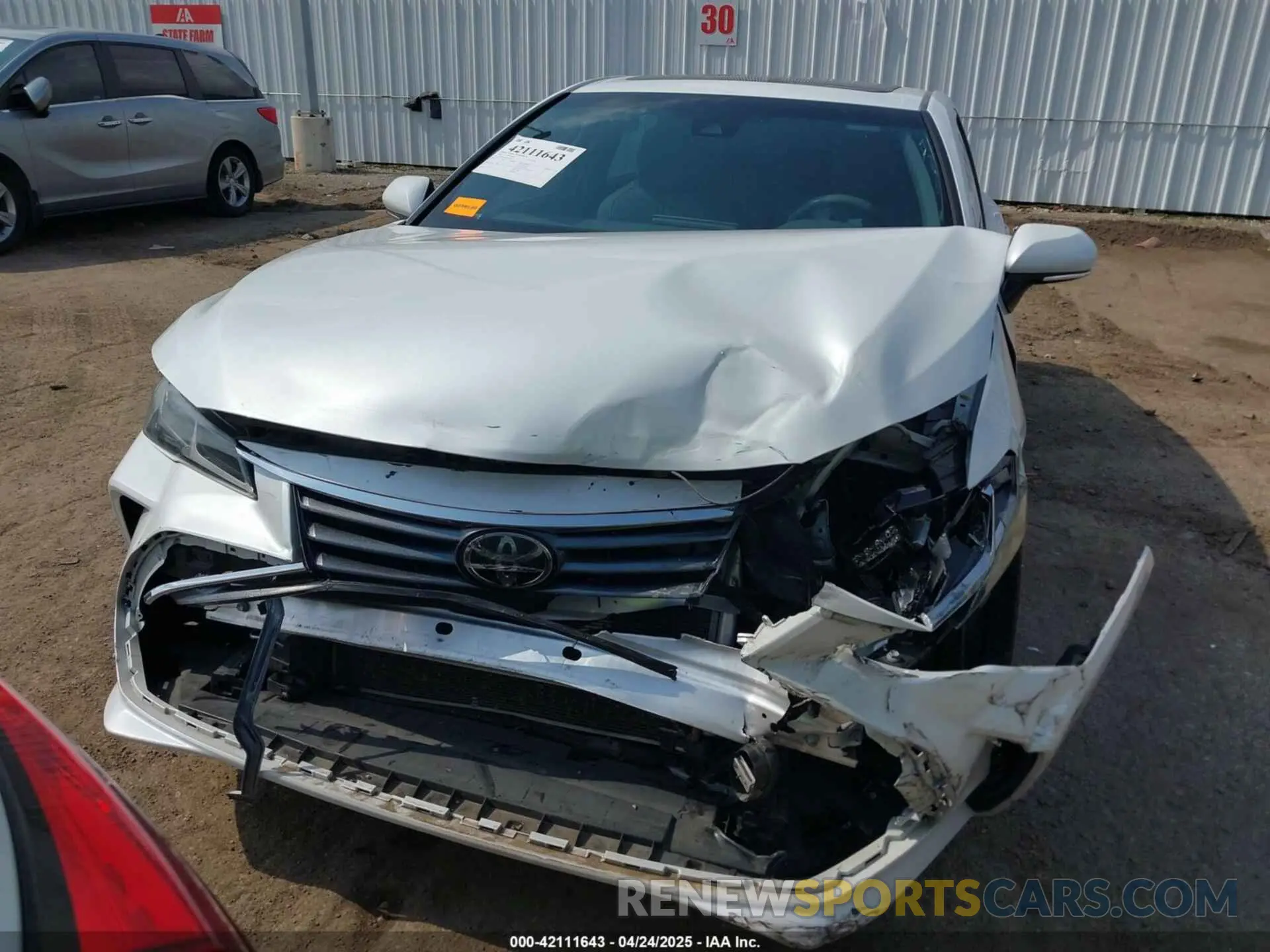 12 fotografías del automóvil dañado 4T1CZ1FB9LU045562 TOYOTA AVALON 2020