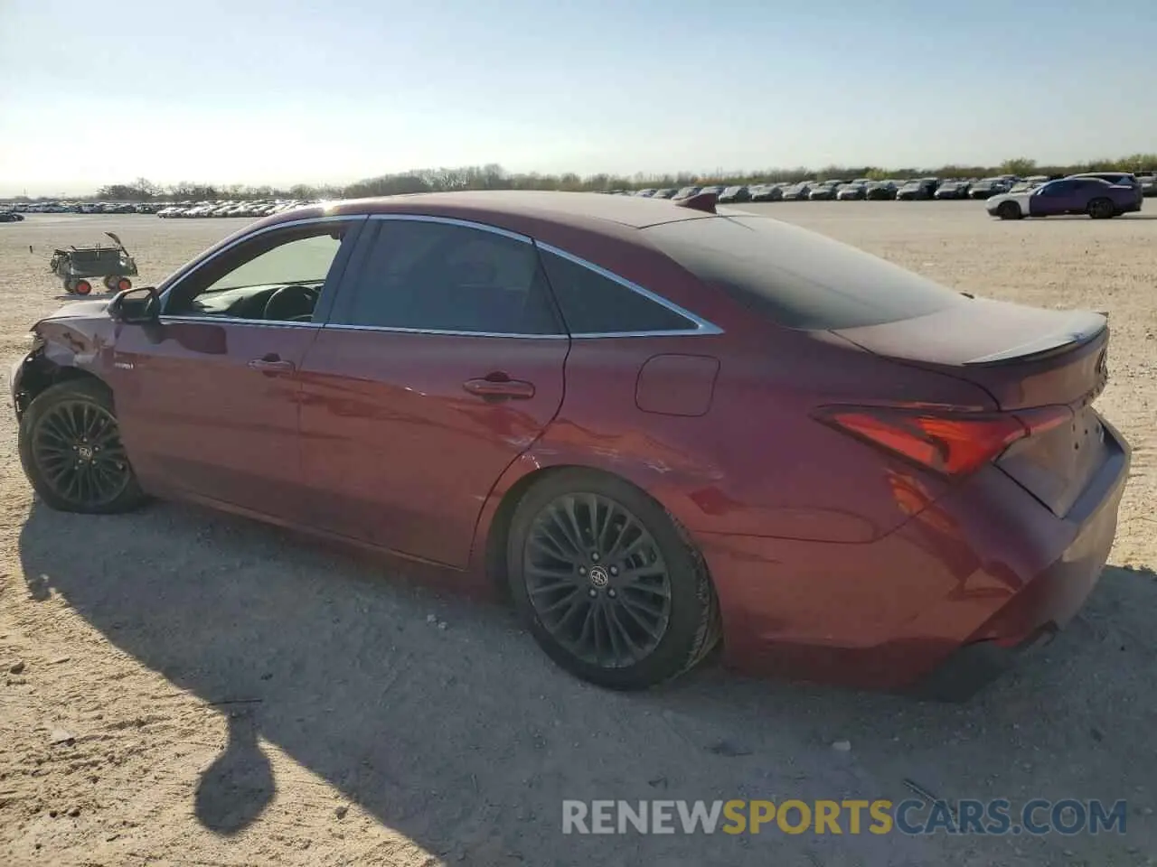2 fotografías del automóvil dañado 4T1E21FB7LU019880 TOYOTA AVALON 2020
