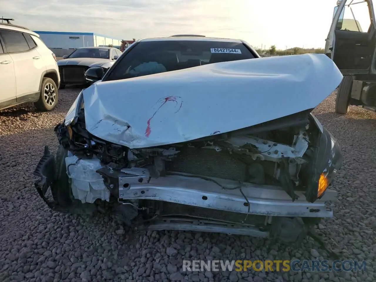 5 fotografías del automóvil dañado 4T1EZ1FB0LU041926 TOYOTA AVALON 2020