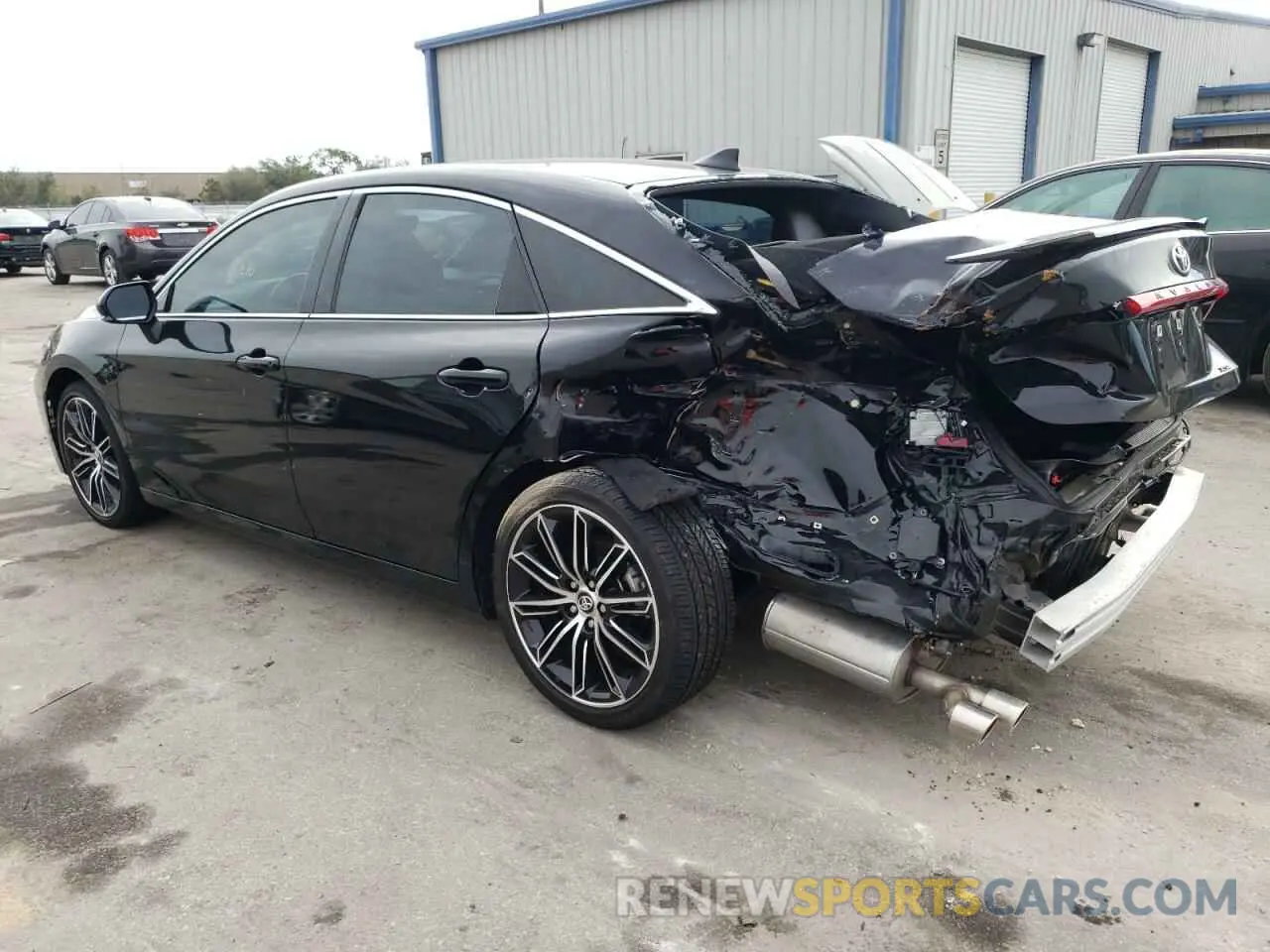2 fotografías del automóvil dañado 4T1EZ1FB8LU046047 TOYOTA AVALON 2020