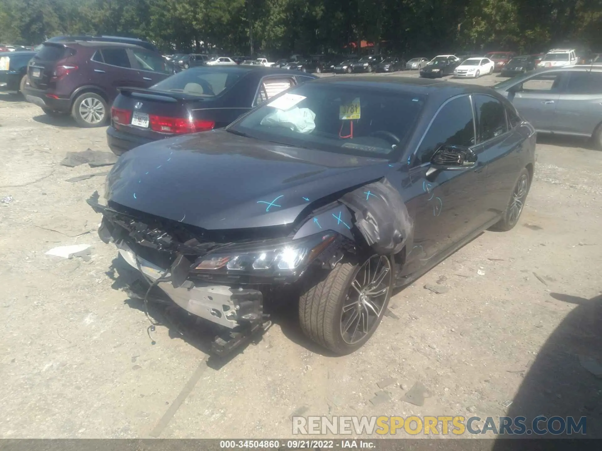 2 fotografías del automóvil dañado 4T1EZ1FBXLU046115 TOYOTA AVALON 2020