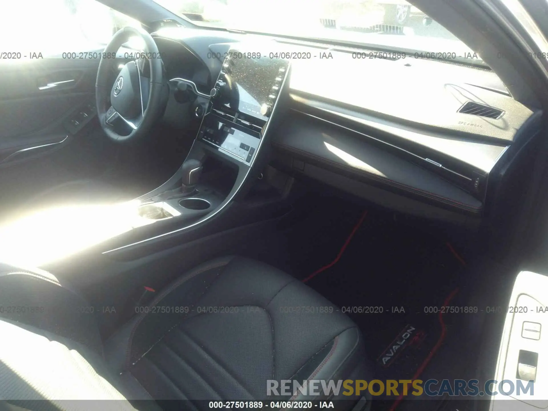5 fotografías del automóvil dañado 4T1FZ1FB7LU042415 TOYOTA AVALON 2020