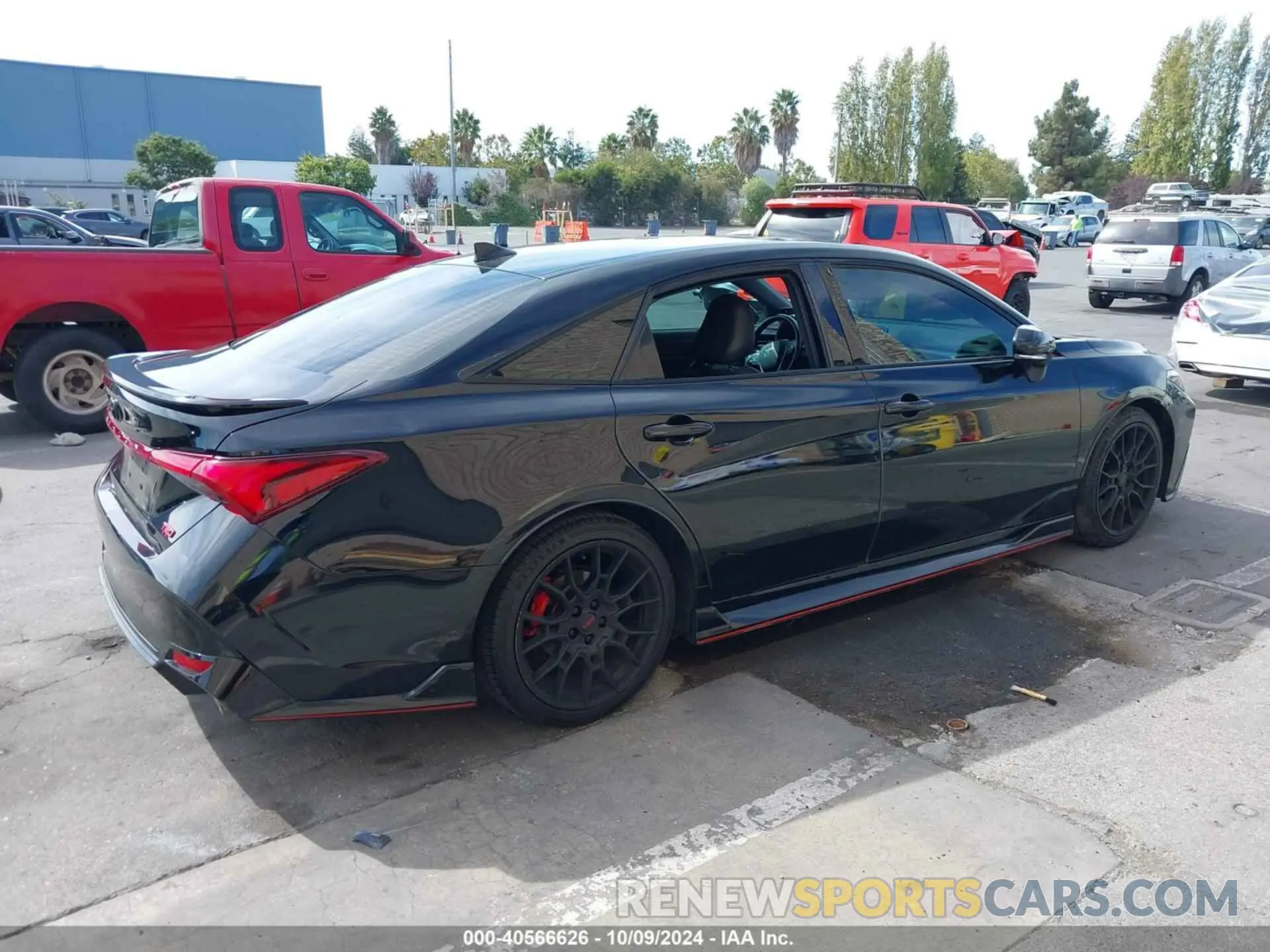 4 fotografías del automóvil dañado 4T1FZ1FB9LU050936 TOYOTA AVALON 2020