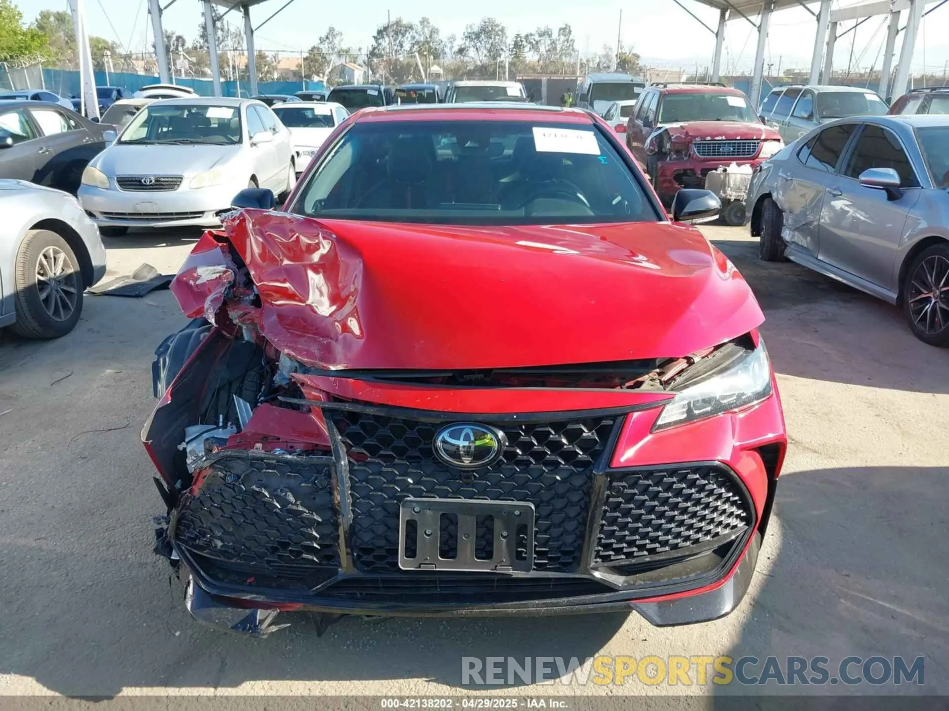 12 fotografías del automóvil dañado 4T1FZ1FB9LU052427 TOYOTA AVALON 2020