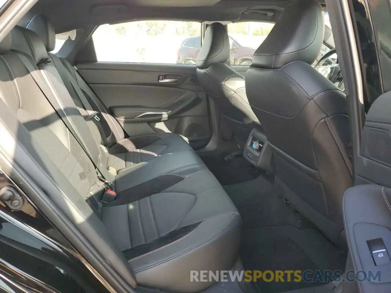 10 fotografías del automóvil dañado 4T1EZ1FB0MU070599 TOYOTA AVALON 2021