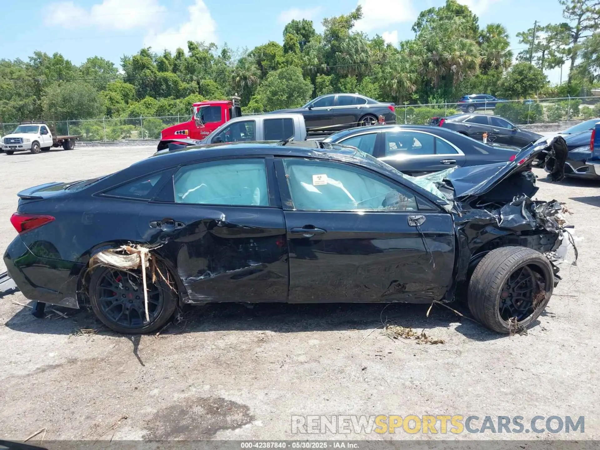 12 fotografías del automóvil dañado 4T1FZ1FB1MU068056 TOYOTA AVALON 2021
