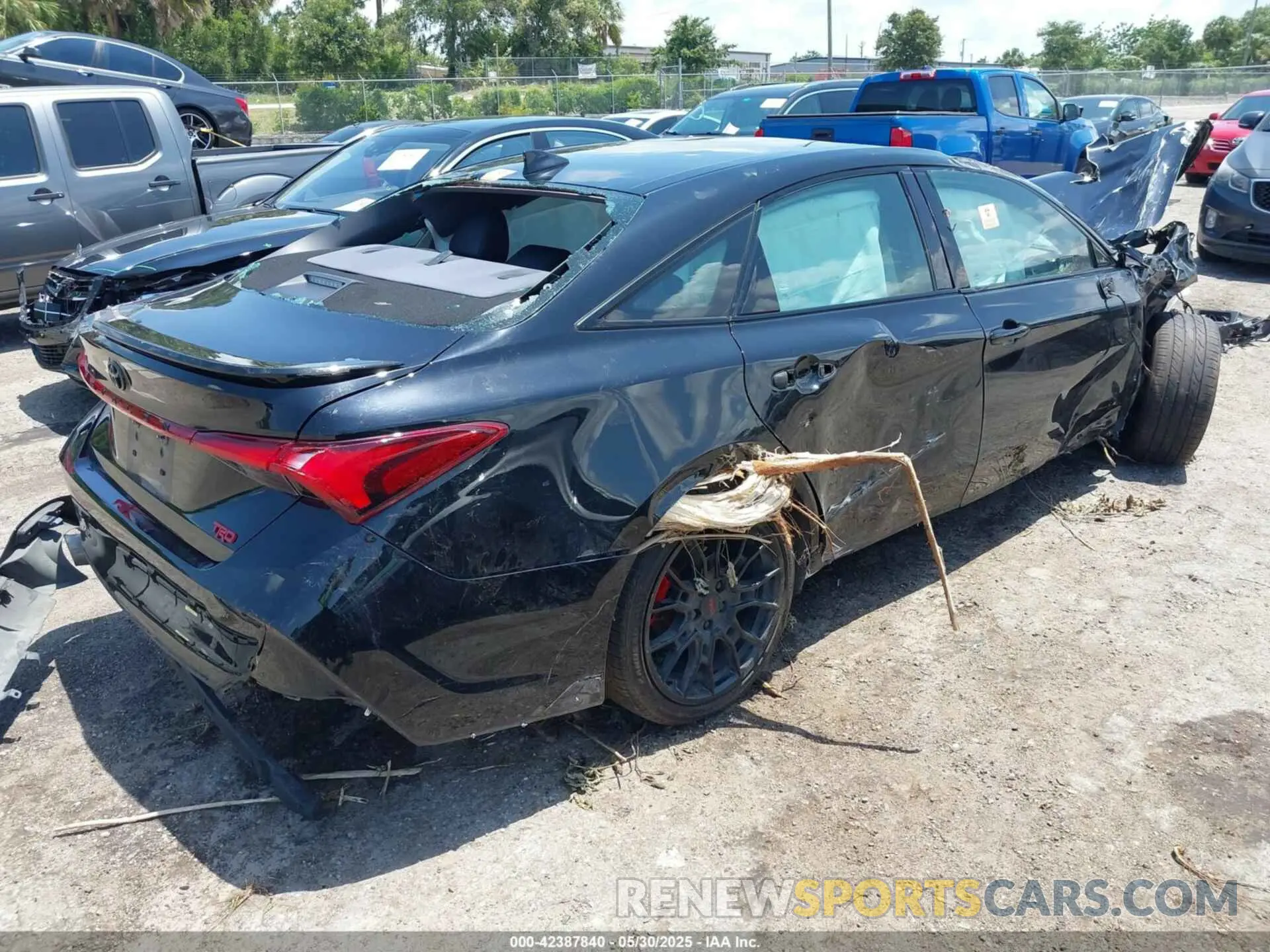 4 fotografías del automóvil dañado 4T1FZ1FB1MU068056 TOYOTA AVALON 2021