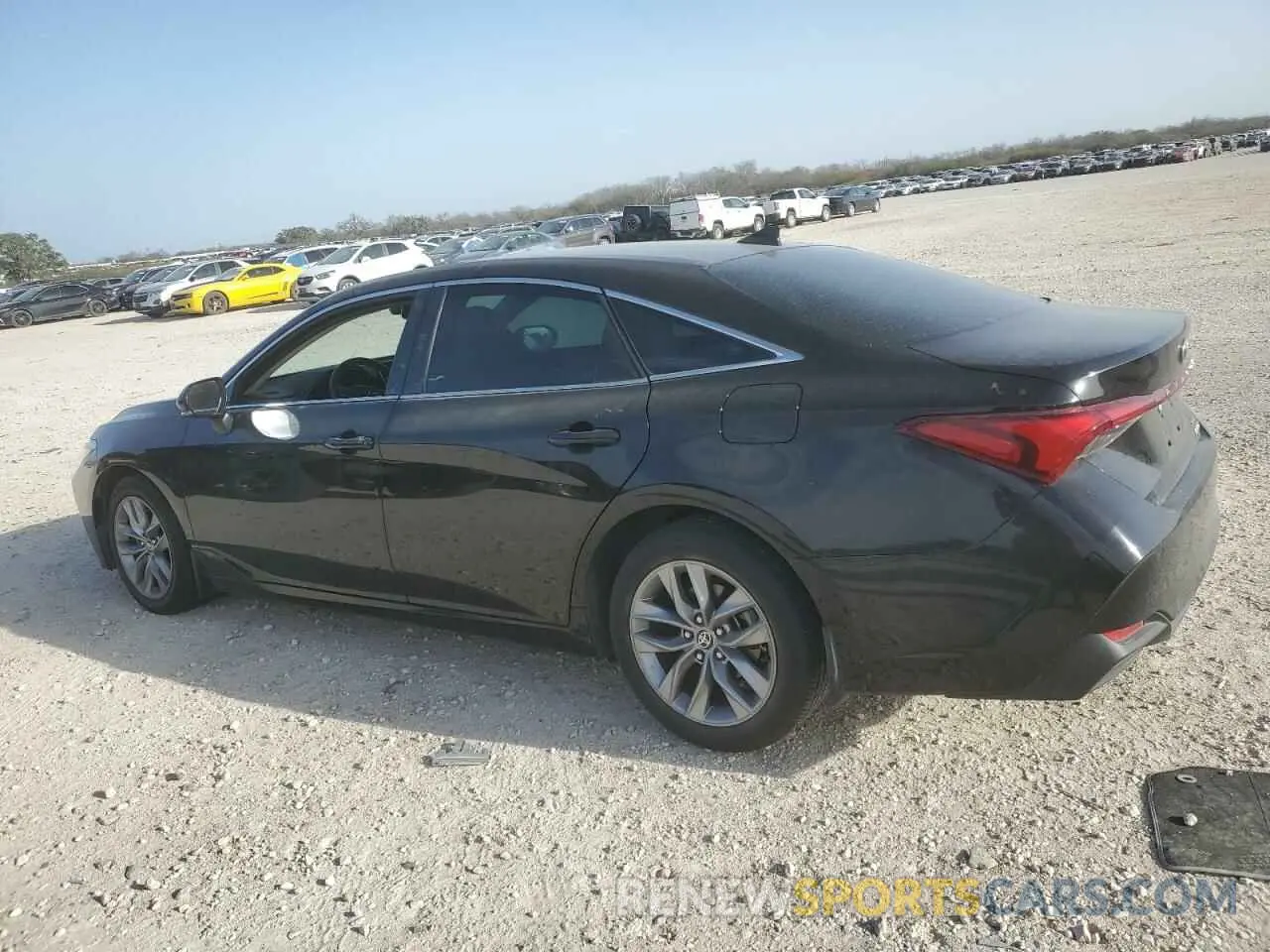 2 fotografías del automóvil dañado 4T1AA1AB6NU013905 TOYOTA AVALON 2022
