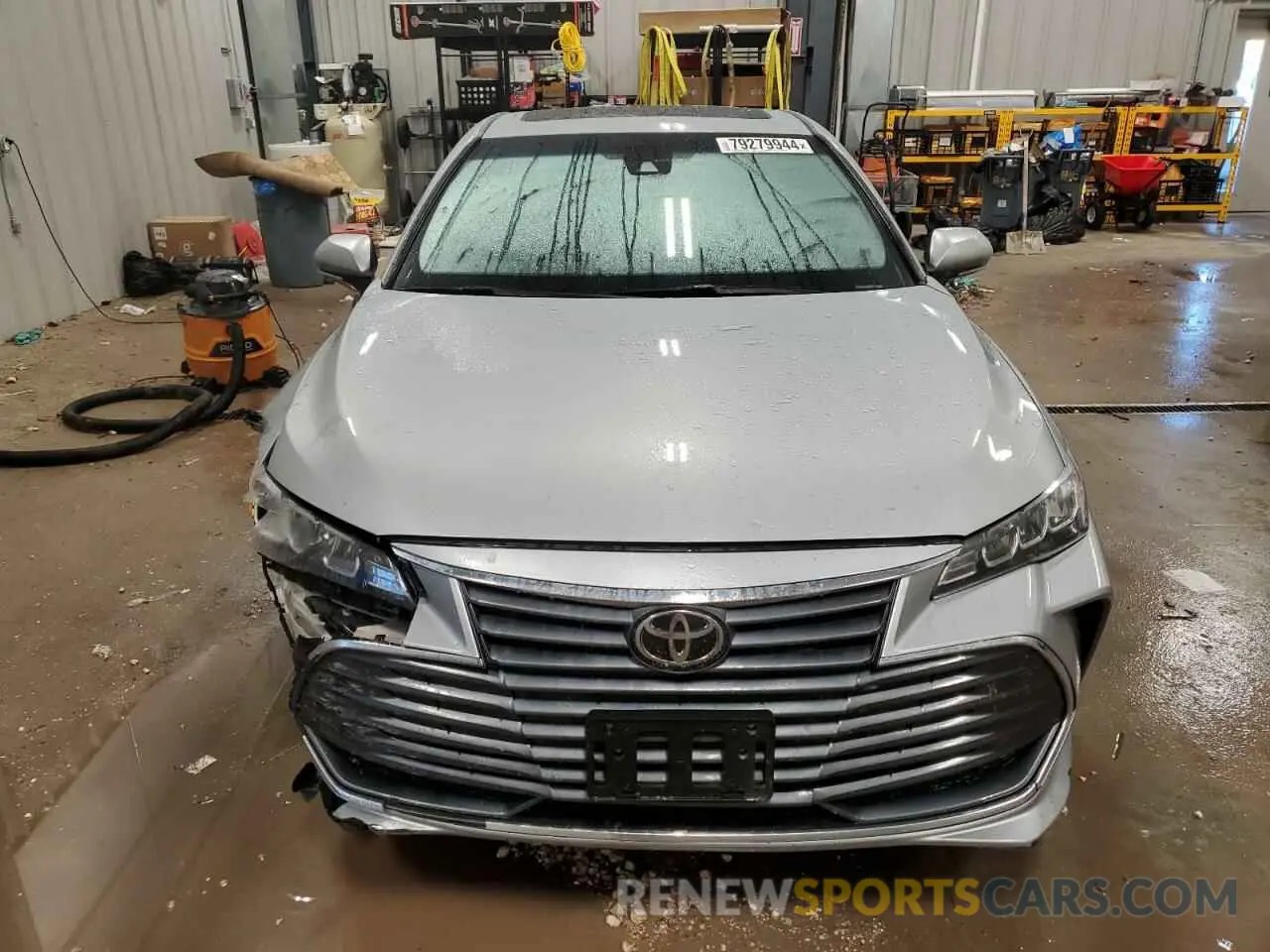 5 fotografías del automóvil dañado 4T1AZ1FB7NU081177 TOYOTA AVALON 2022