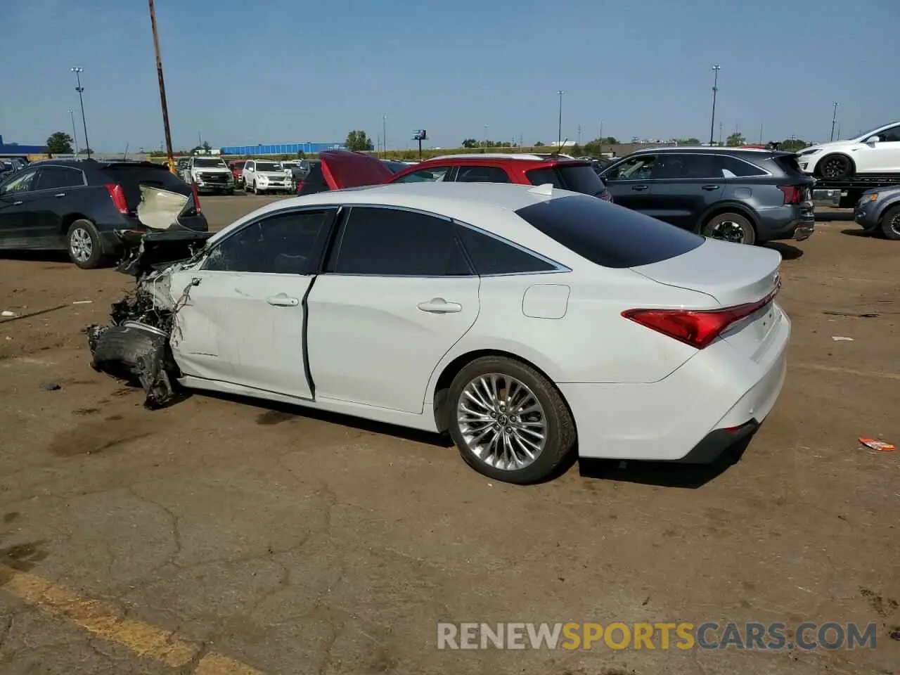 2 fotografías del automóvil dañado 4T1DA1AB0NU012729 TOYOTA AVALON 2022