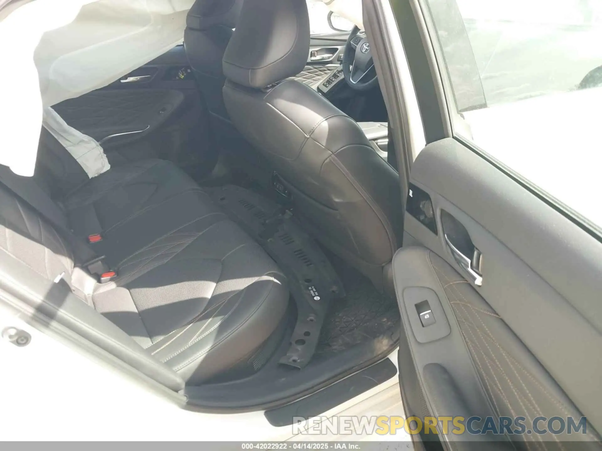 8 fotografías del automóvil dañado 4T1DA1AB1NU013114 TOYOTA AVALON 2022