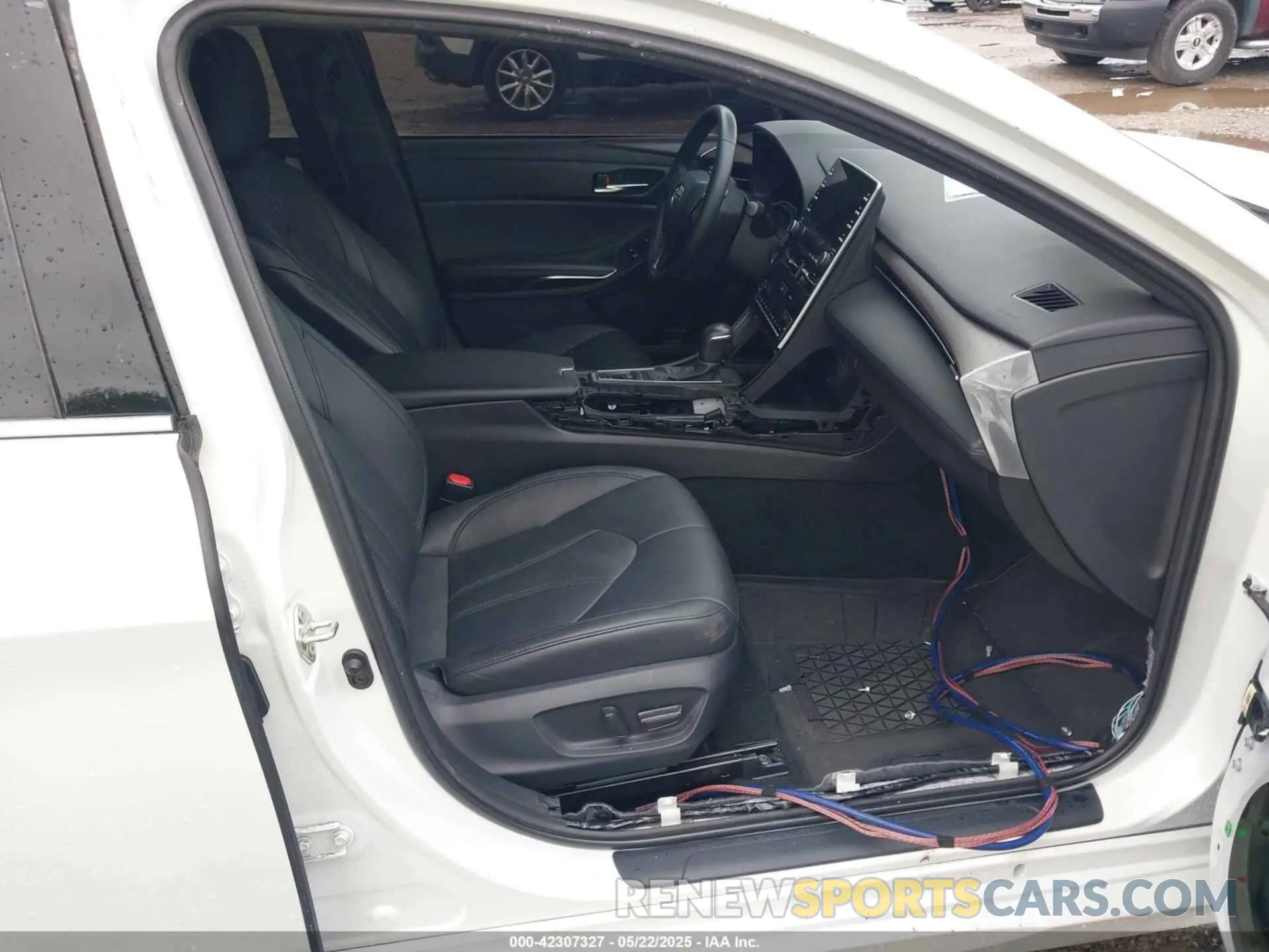 5 fotografías del automóvil dañado 4T1JZ1FB1NU080459 TOYOTA AVALON 2022