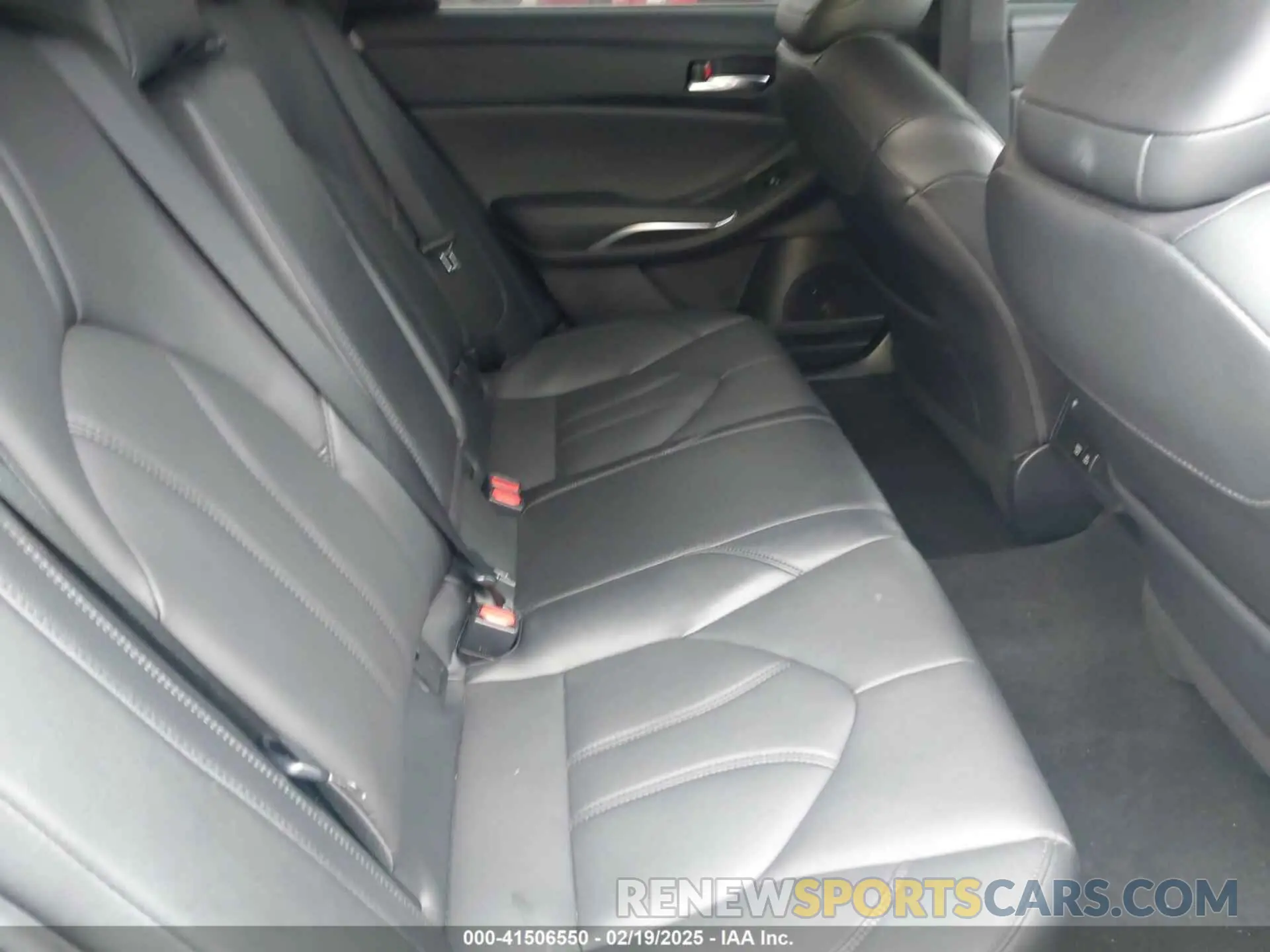 8 fotografías del automóvil dañado 4T1JZ1FB2NU073049 TOYOTA AVALON 2022