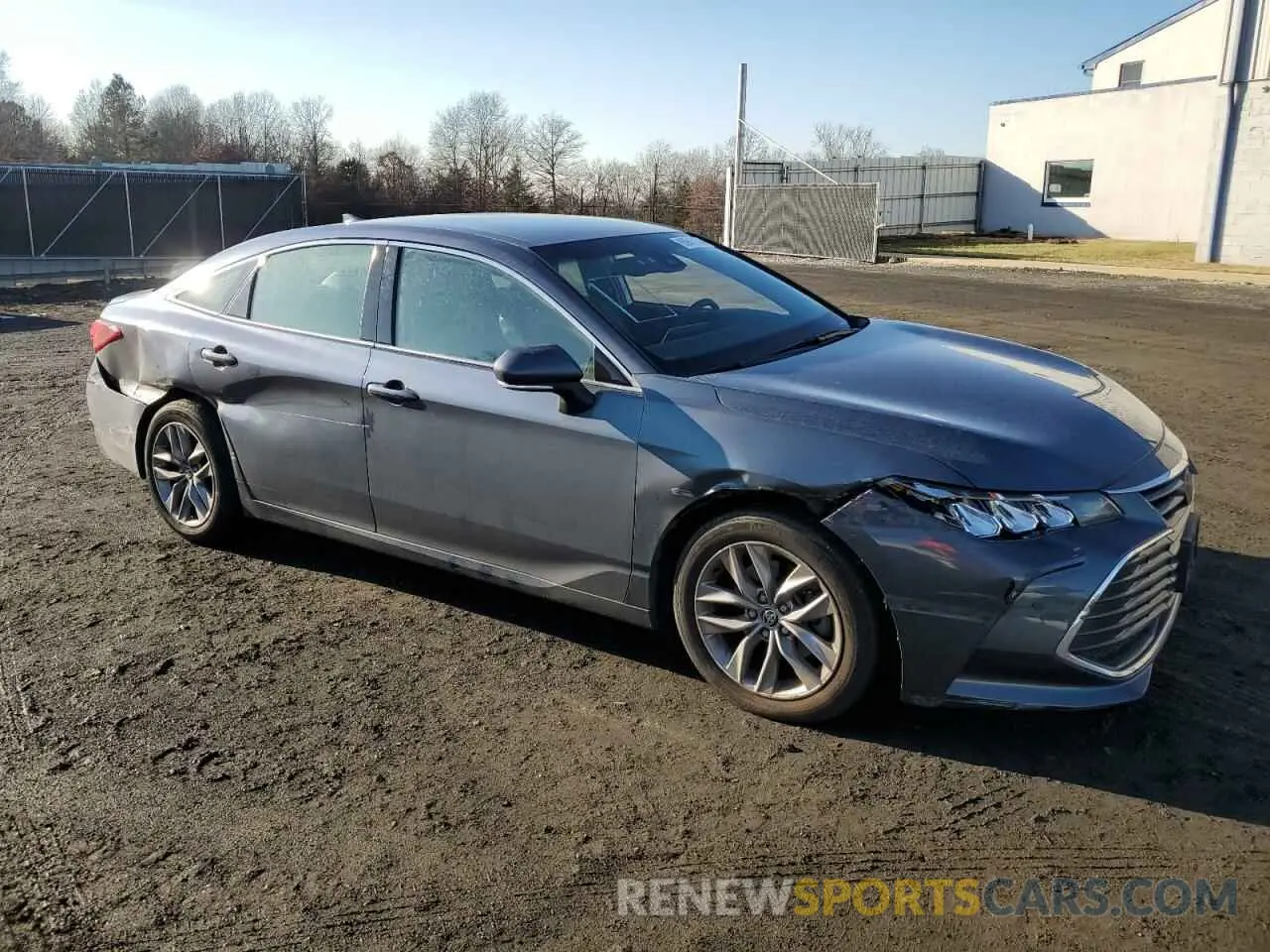 4 fotografías del automóvil dañado 4T1JZ1FB5NU079332 TOYOTA AVALON 2022