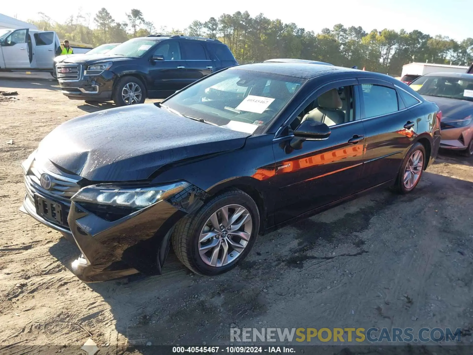 2 fotografías del automóvil dañado 4T1B21FB1KU005605 TOYOTA AVALON HYBRID 2019