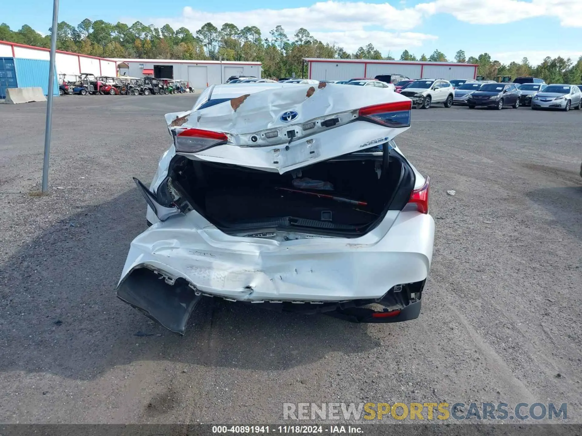 17 fotografías del automóvil dañado 4T1B21FB2KU008609 TOYOTA AVALON HYBRID 2019
