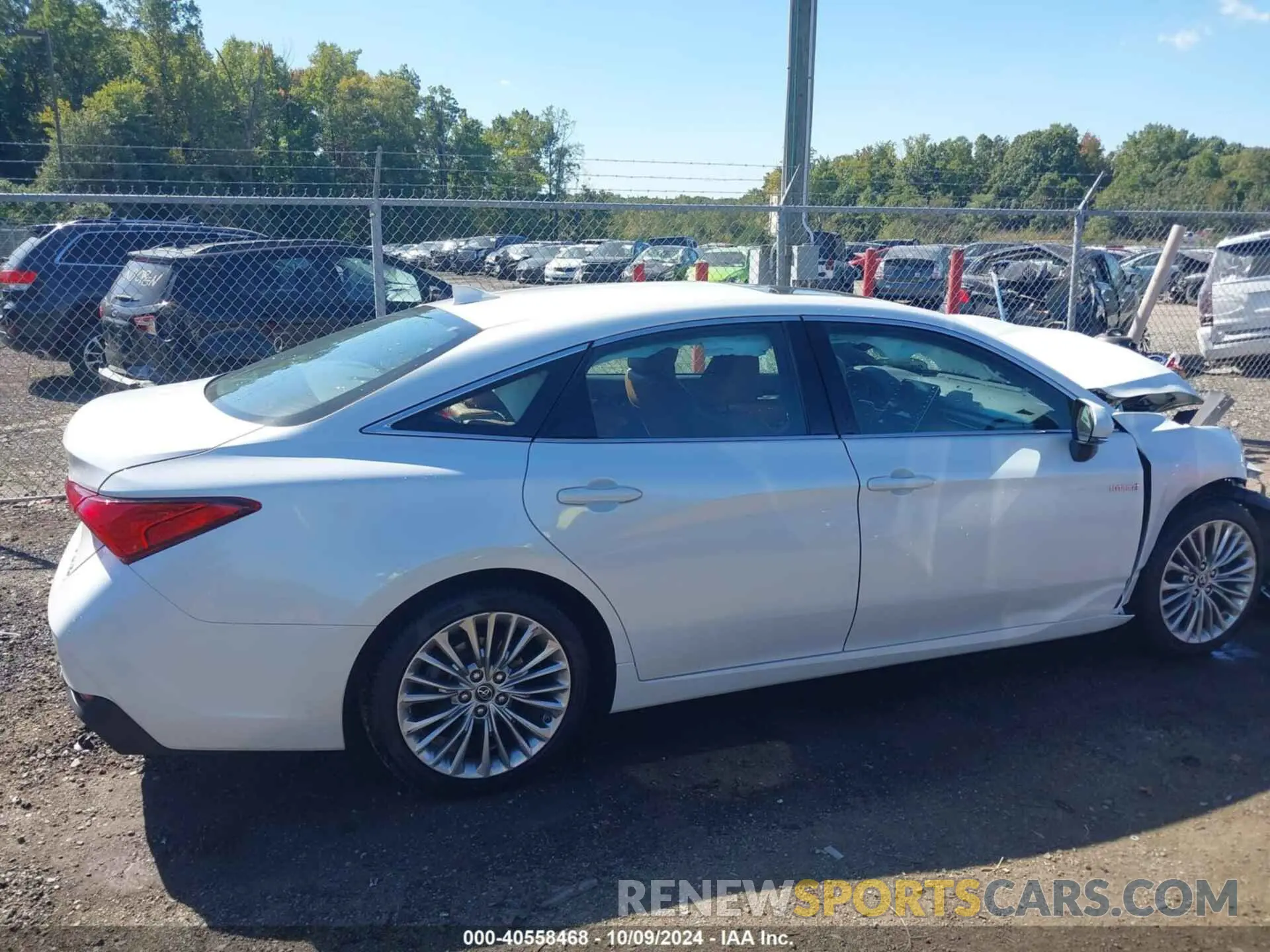 14 fotografías del automóvil dañado 4T1B21FB3KU010675 TOYOTA AVALON HYBRID 2019