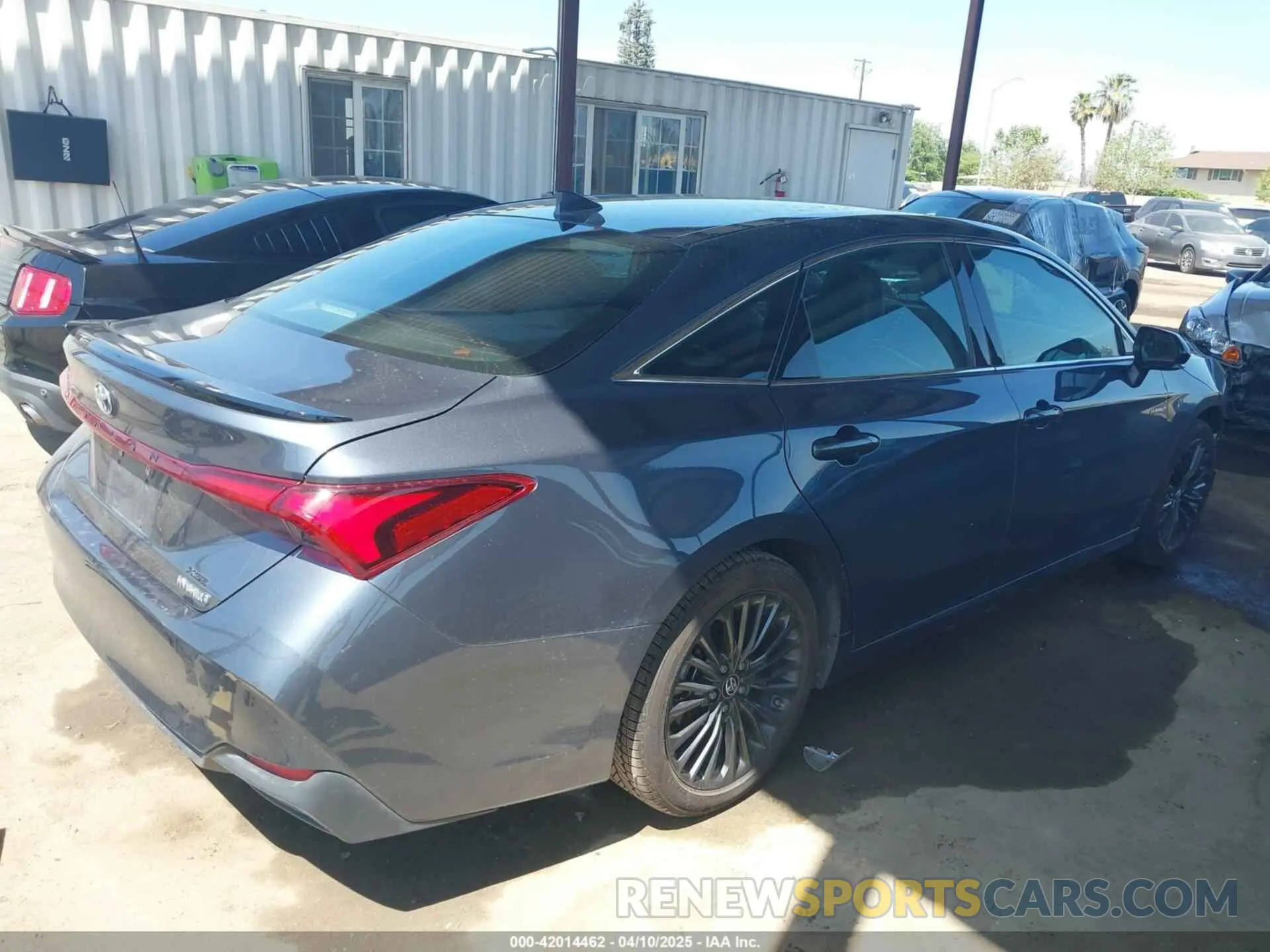 4 fotografías del automóvil dañado 4T1B21FB4KU005887 TOYOTA AVALON HYBRID 2019
