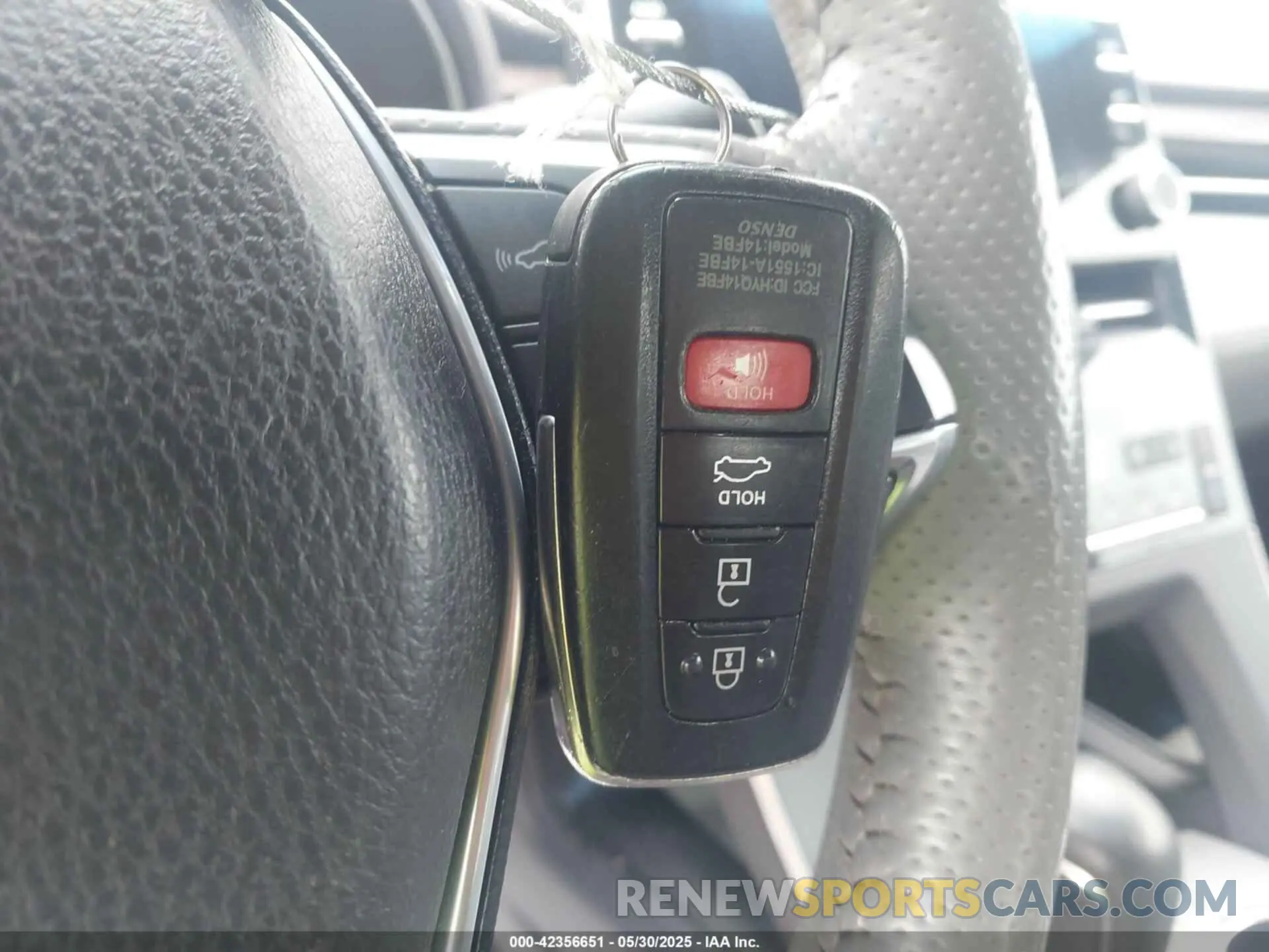 11 fotografías del automóvil dañado 4T1B21FB6KU003641 TOYOTA AVALON HYBRID 2019