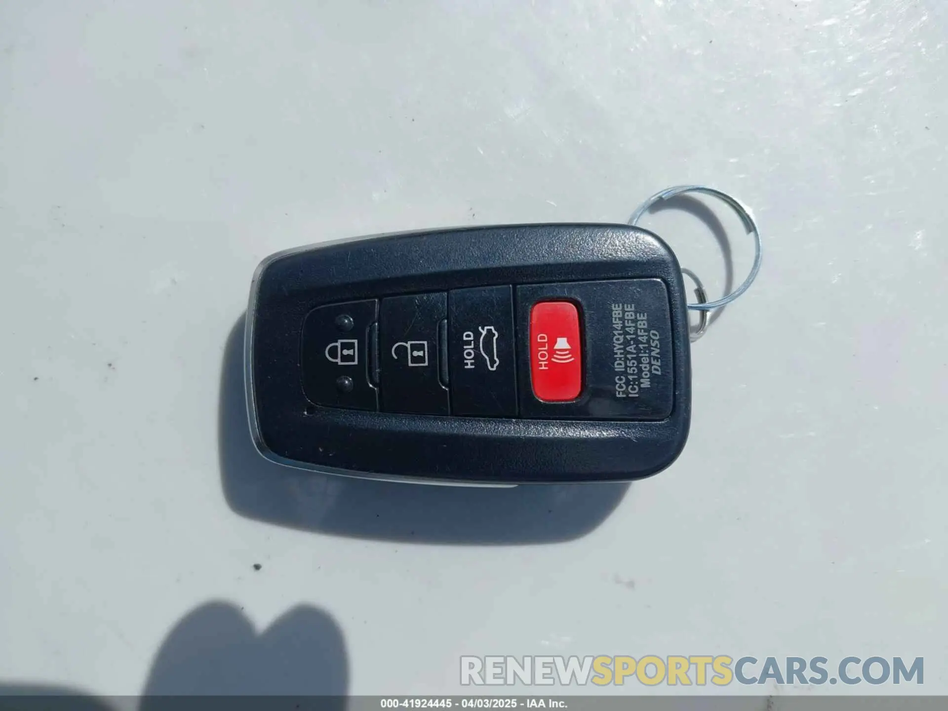 11 fotografías del automóvil dañado 4T1B21FB8KU004726 TOYOTA AVALON HYBRID 2019