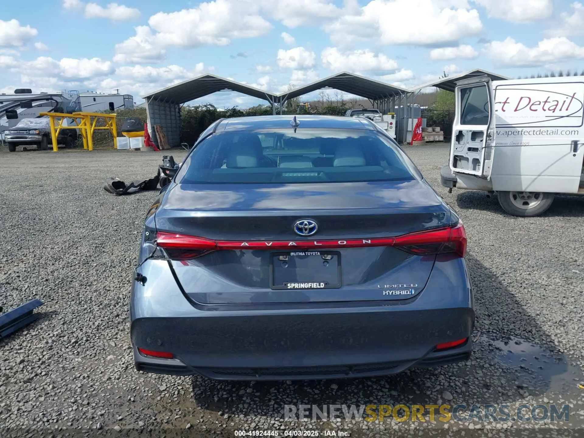 17 fotografías del automóvil dañado 4T1B21FB8KU004726 TOYOTA AVALON HYBRID 2019