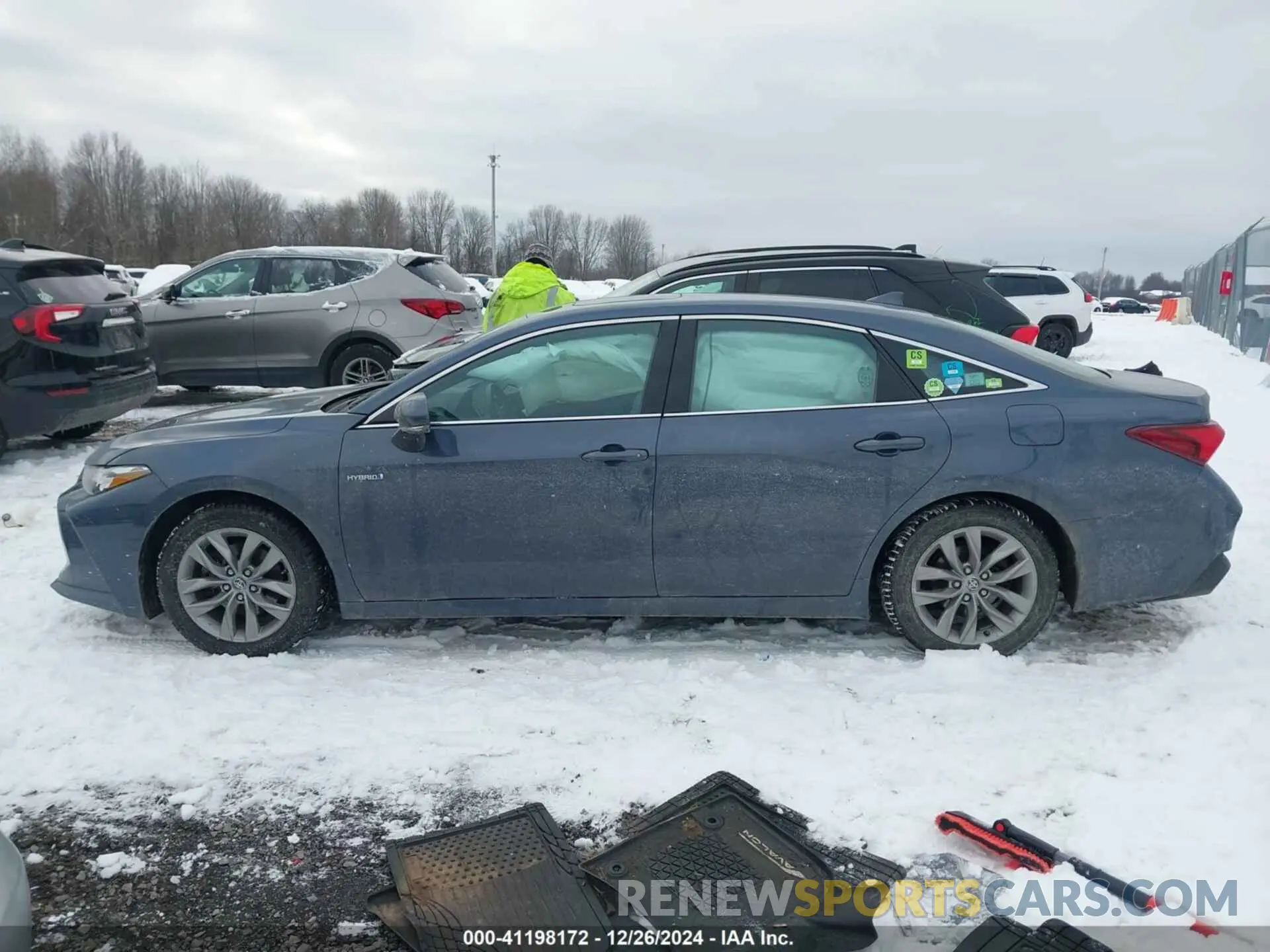 14 fotografías del automóvil dañado 4T1A21FB3LU015615 TOYOTA AVALON HYBRID 2020