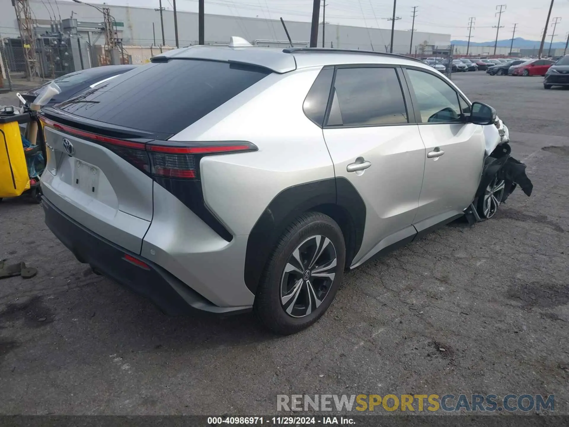 4 fotografías del automóvil dañado JTMAAAAA5PA023390 TOYOTA BZ4X 2023