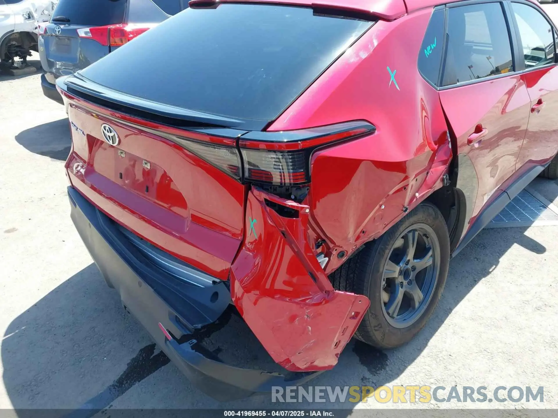 6 fotografías del automóvil dañado JTMAAAAA6PA000832 TOYOTA BZ4X 2023