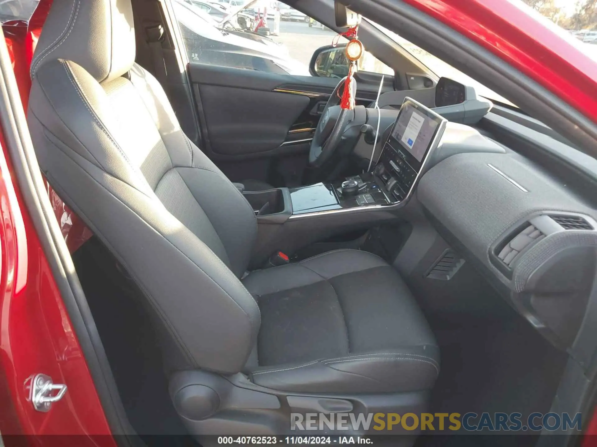 4 fotografías del automóvil dañado JTMAAAAA6PA001897 TOYOTA BZ4X 2023