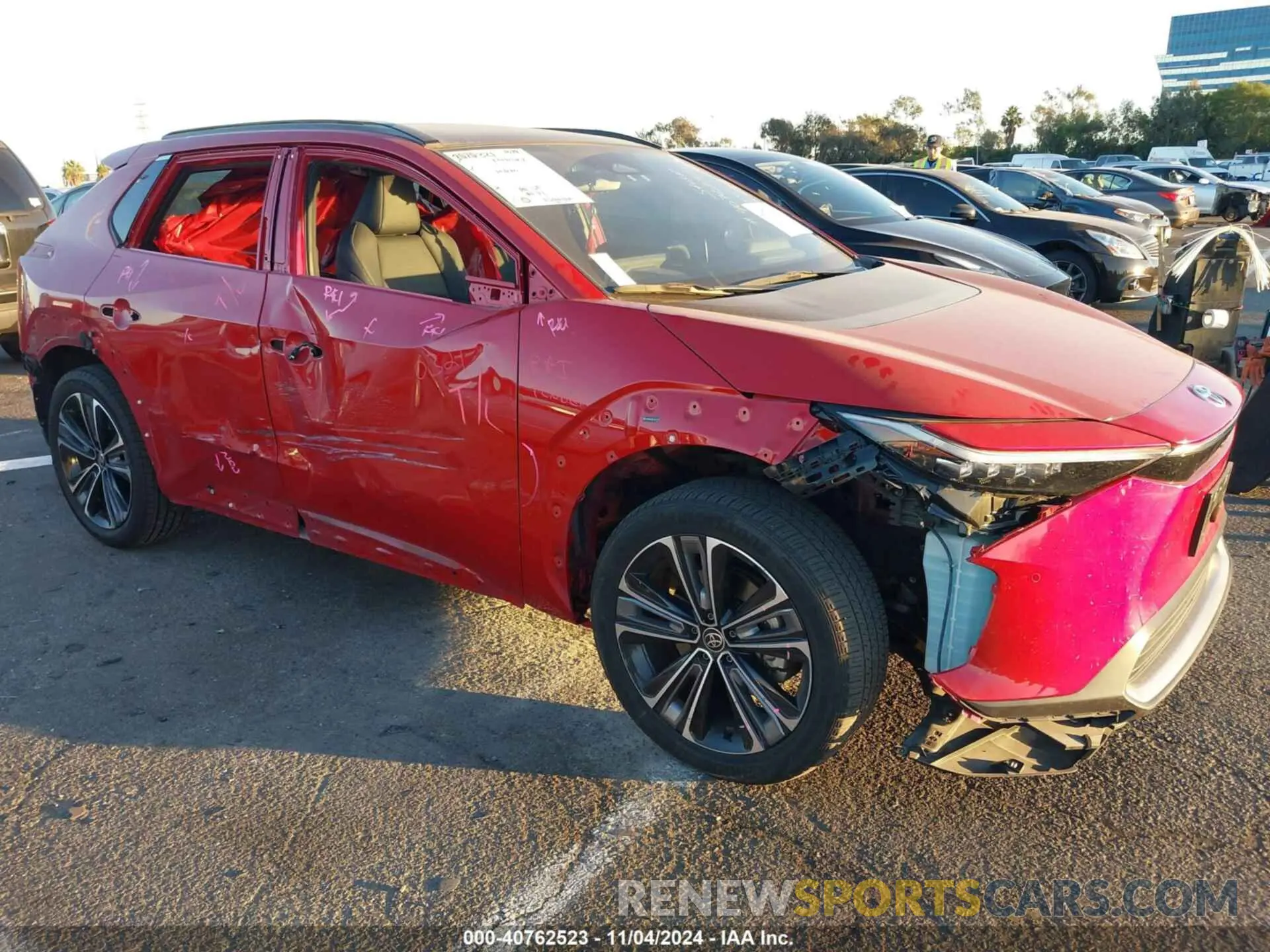 5 fotografías del automóvil dañado JTMAAAAA6PA001897 TOYOTA BZ4X 2023