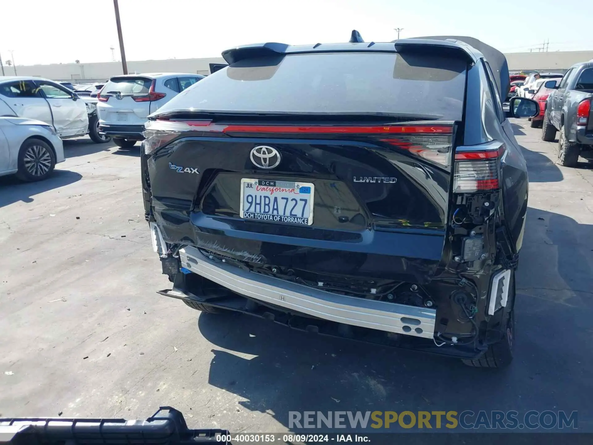 17 fotografías del automóvil dañado JTMAAAAAXPA017035 TOYOTA BZ4X 2023
