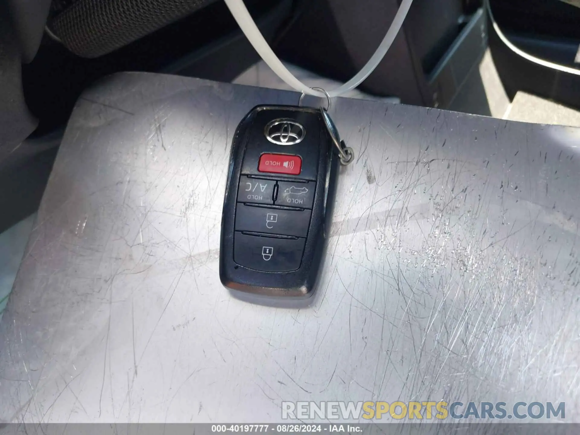 11 fotografías del automóvil dañado JTMABACA0PA014400 TOYOTA BZ4X 2023