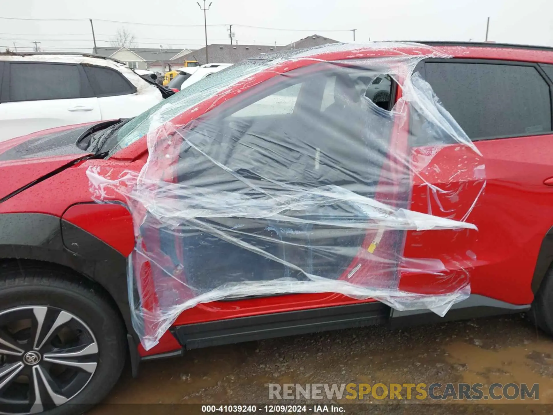 23 fotografías del automóvil dañado JTMABACA1PA016981 TOYOTA BZ4X 2023