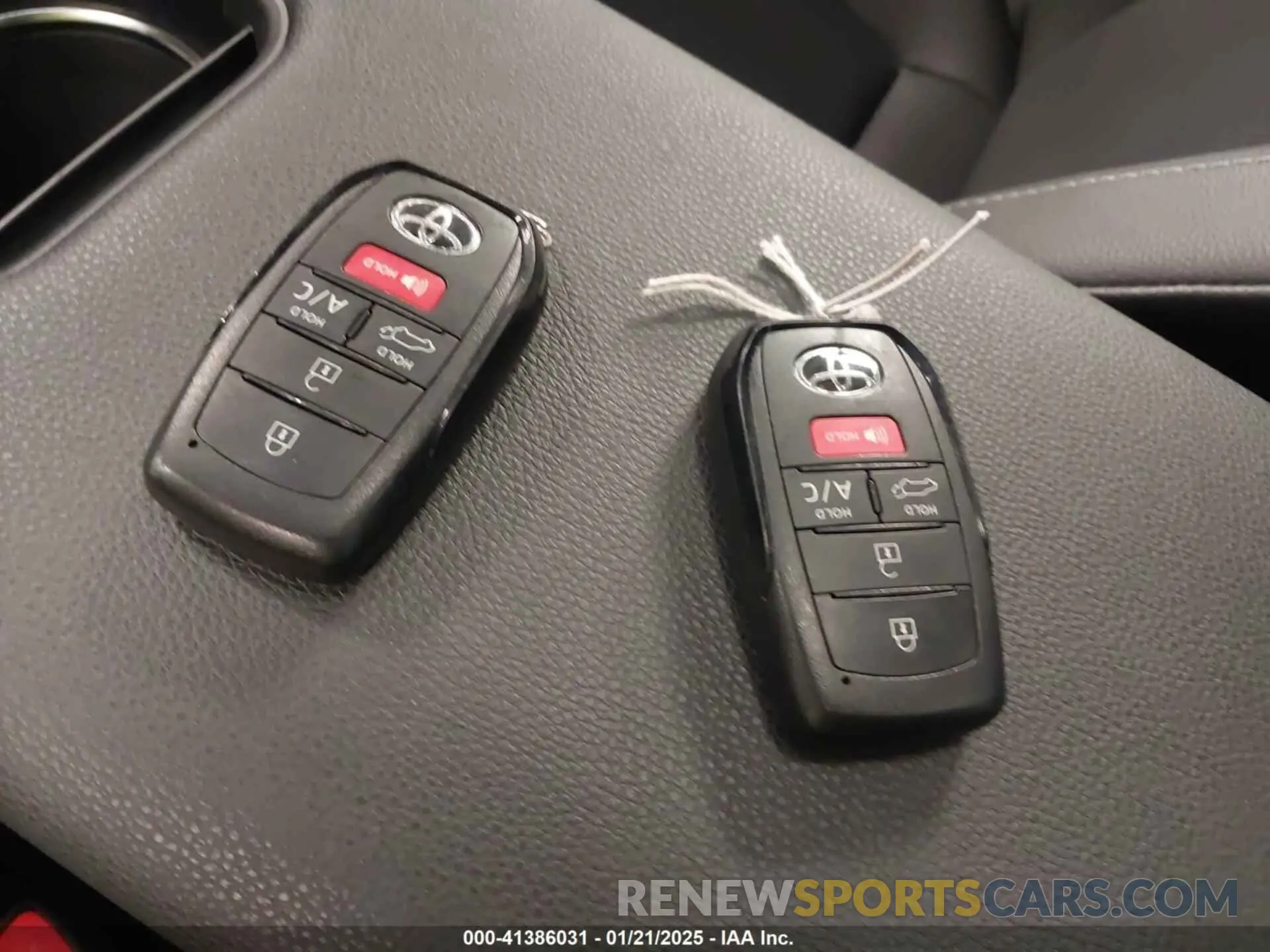 11 fotografías del automóvil dañado JTMABACA5PA035498 TOYOTA BZ4X 2023