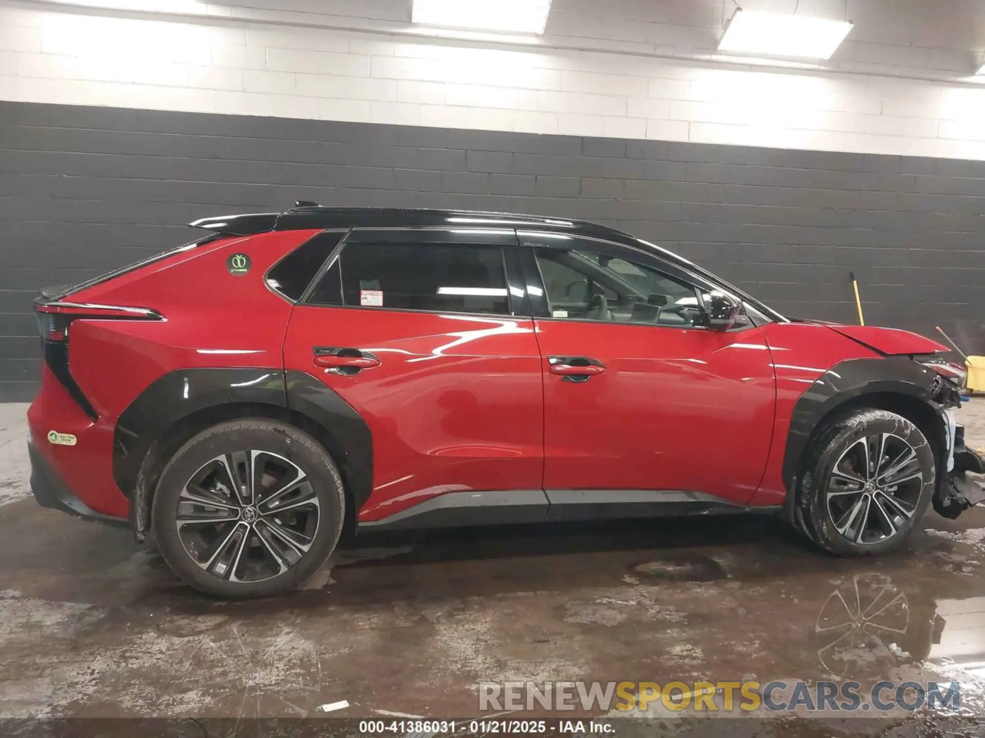 14 fotografías del automóvil dañado JTMABACA5PA035498 TOYOTA BZ4X 2023