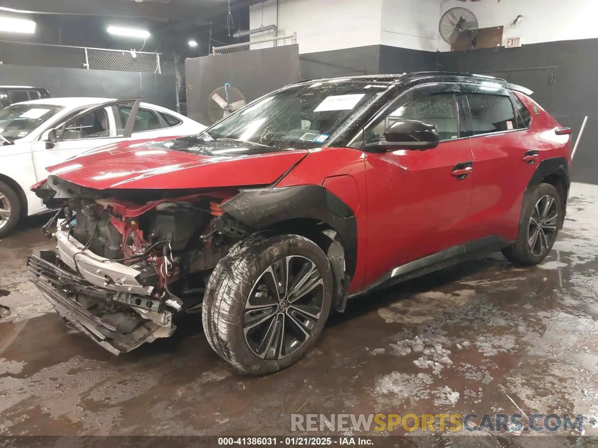 2 fotografías del automóvil dañado JTMABACA5PA035498 TOYOTA BZ4X 2023
