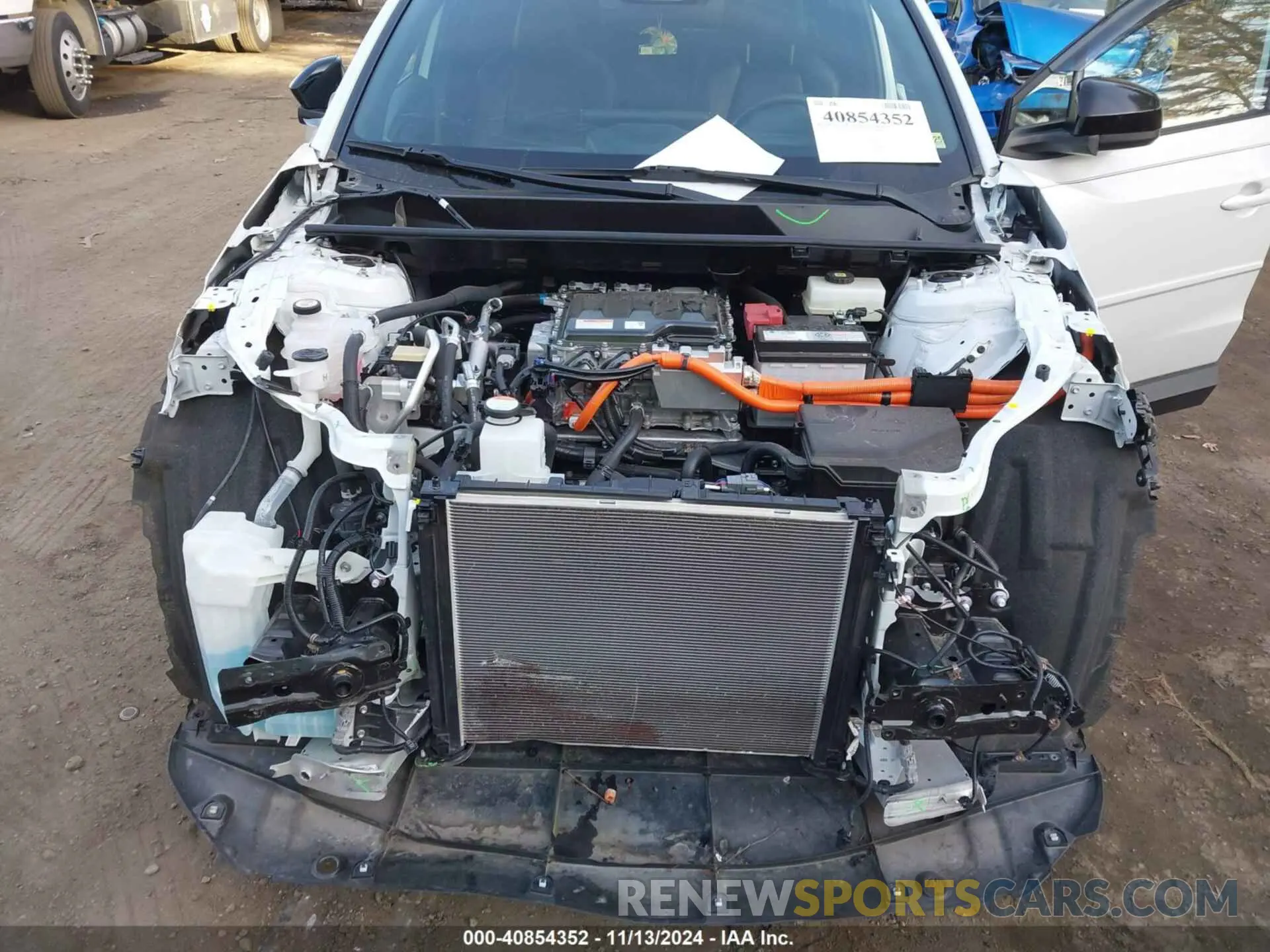 10 fotografías del automóvil dañado JTMABACA6PA015261 TOYOTA BZ4X 2023
