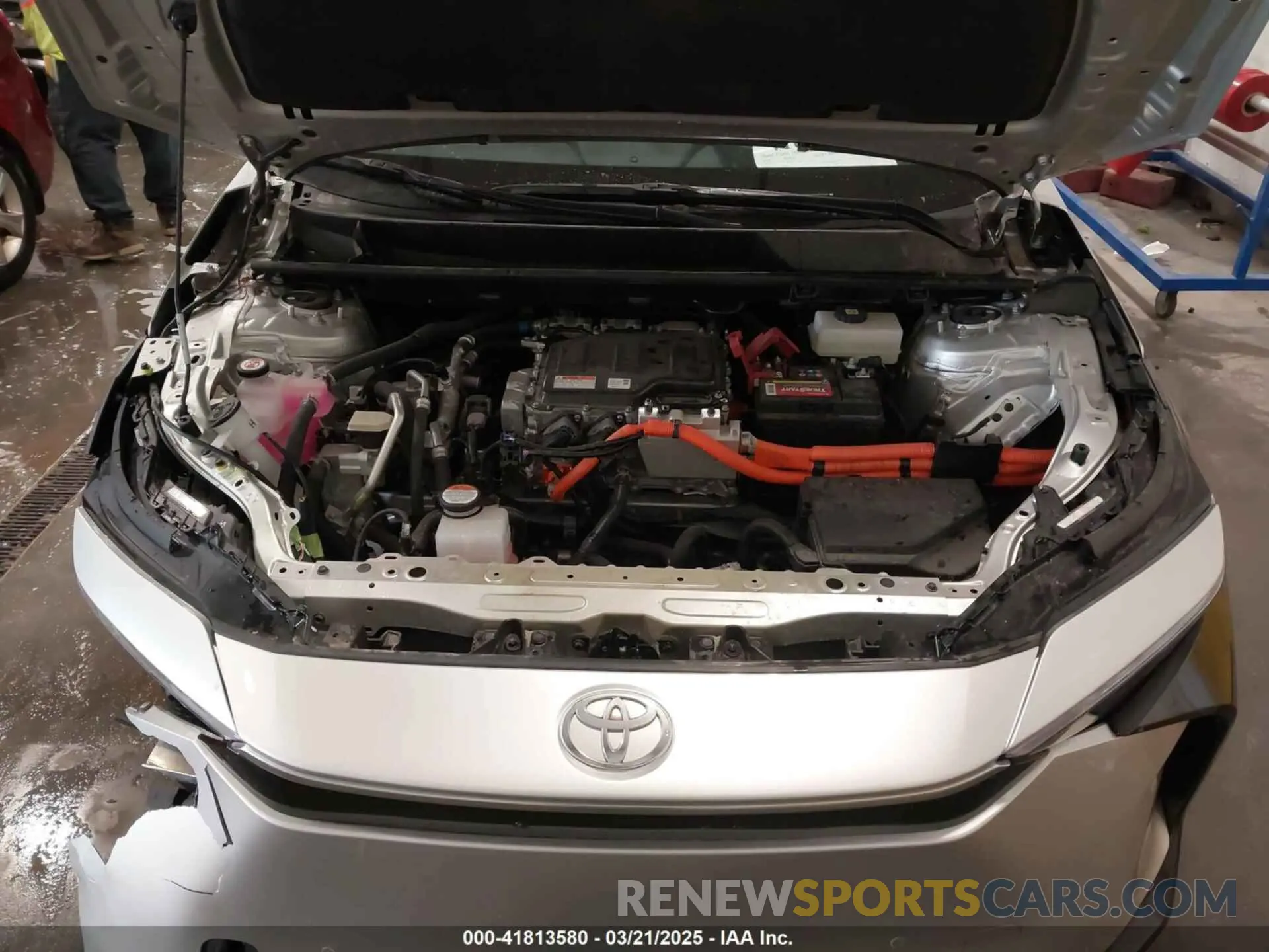 10 fotografías del automóvil dañado JTMABACAXPA033343 TOYOTA BZ4X 2023