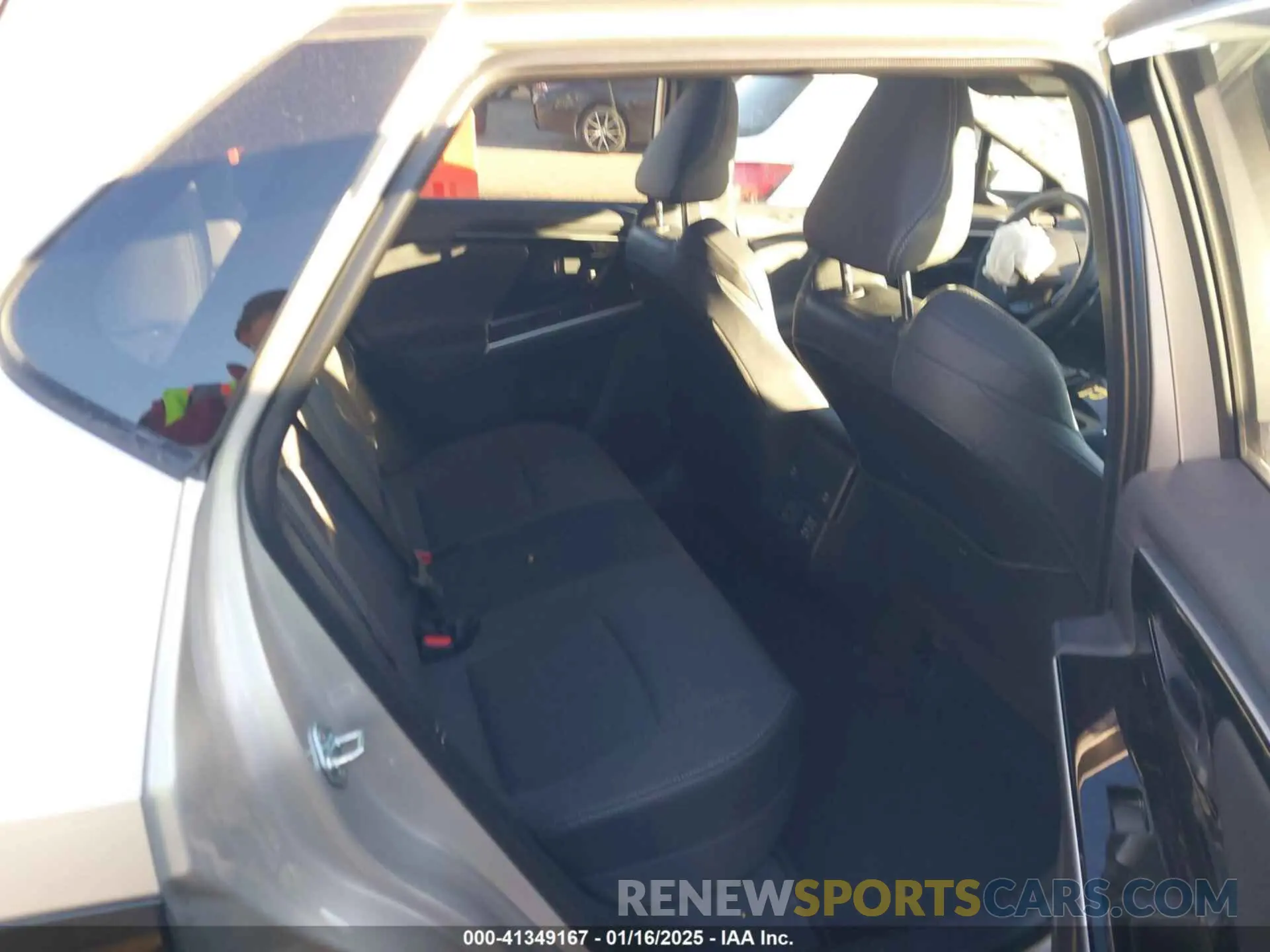 8 fotografías del automóvil dañado JTMAAAAA1RA045888 TOYOTA BZ4X 2024