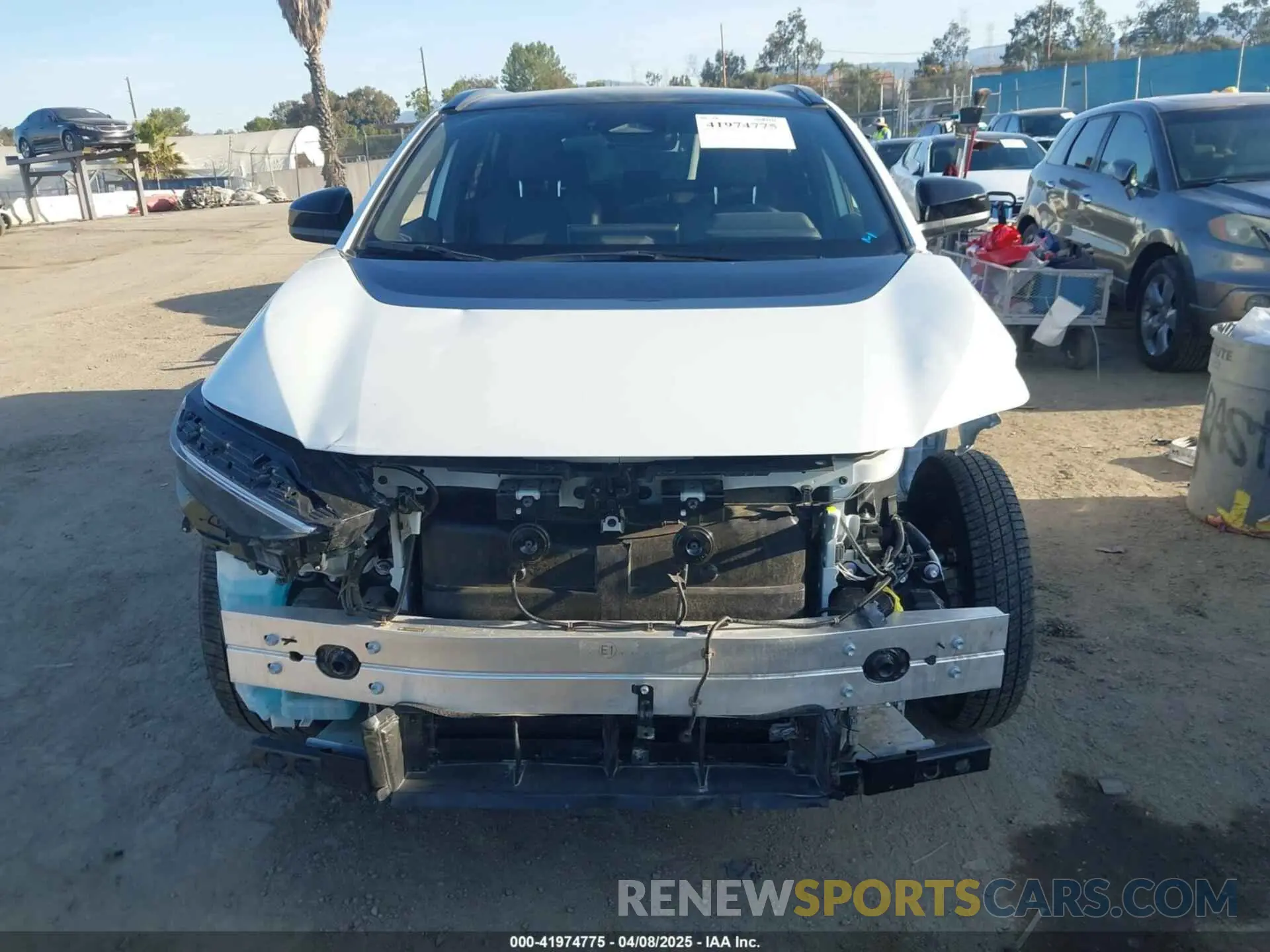 13 fotografías del automóvil dañado JTMAAAAA2RA052610 TOYOTA BZ4X 2024